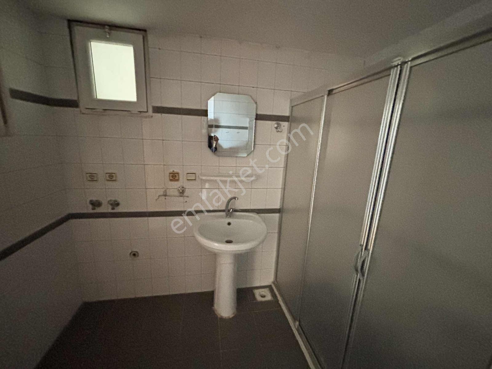 Remax / Can Baydır / Deniz Manzaralı 3+1 - Görsel 28