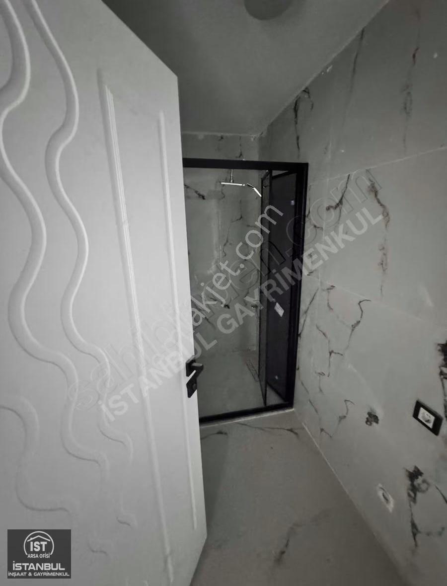 Arnavutköy Merkezde Site İçi Lüks Sıfır 4+1 Dubleks Daire - Görsel 15