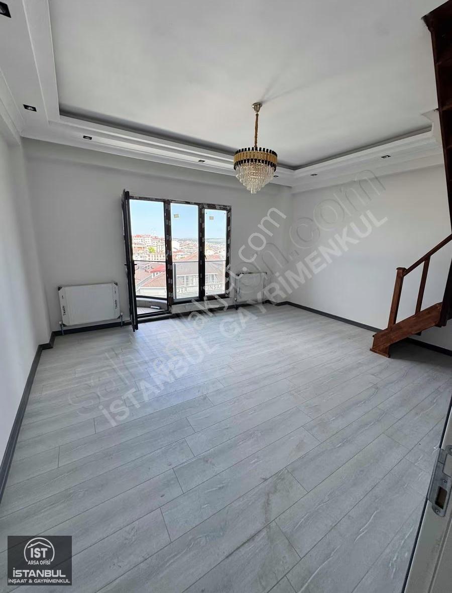 Arnavutköy Merkezde Site İçi Lüks Sıfır 4+1 Dubleks Daire - Görsel 5