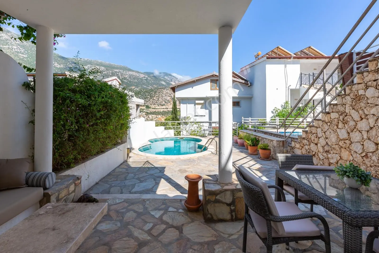 Kalkan Old Towna Yakın Deniz Manzaralı 3+1 Villa - Görsel 3