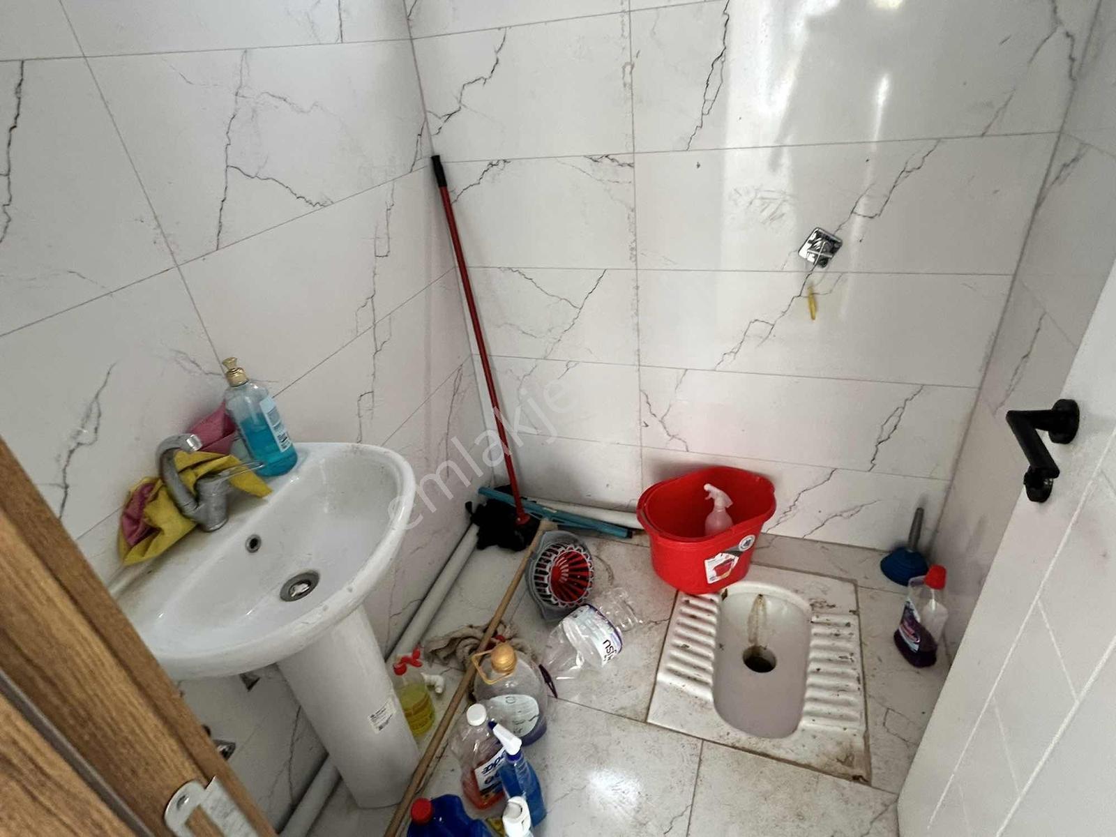 Göçerler Cadde Üstü Satılık Depolu Dükkan Her İşe Uygun - Görsel 13