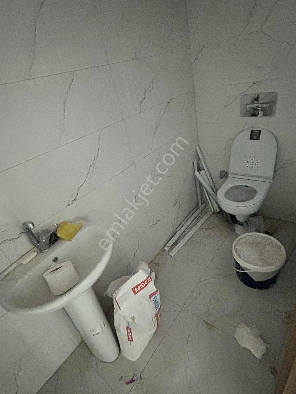 Göçerler Cadde Üstü Satılık Depolu Dükkan Her İşe Uygun - Görsel 9