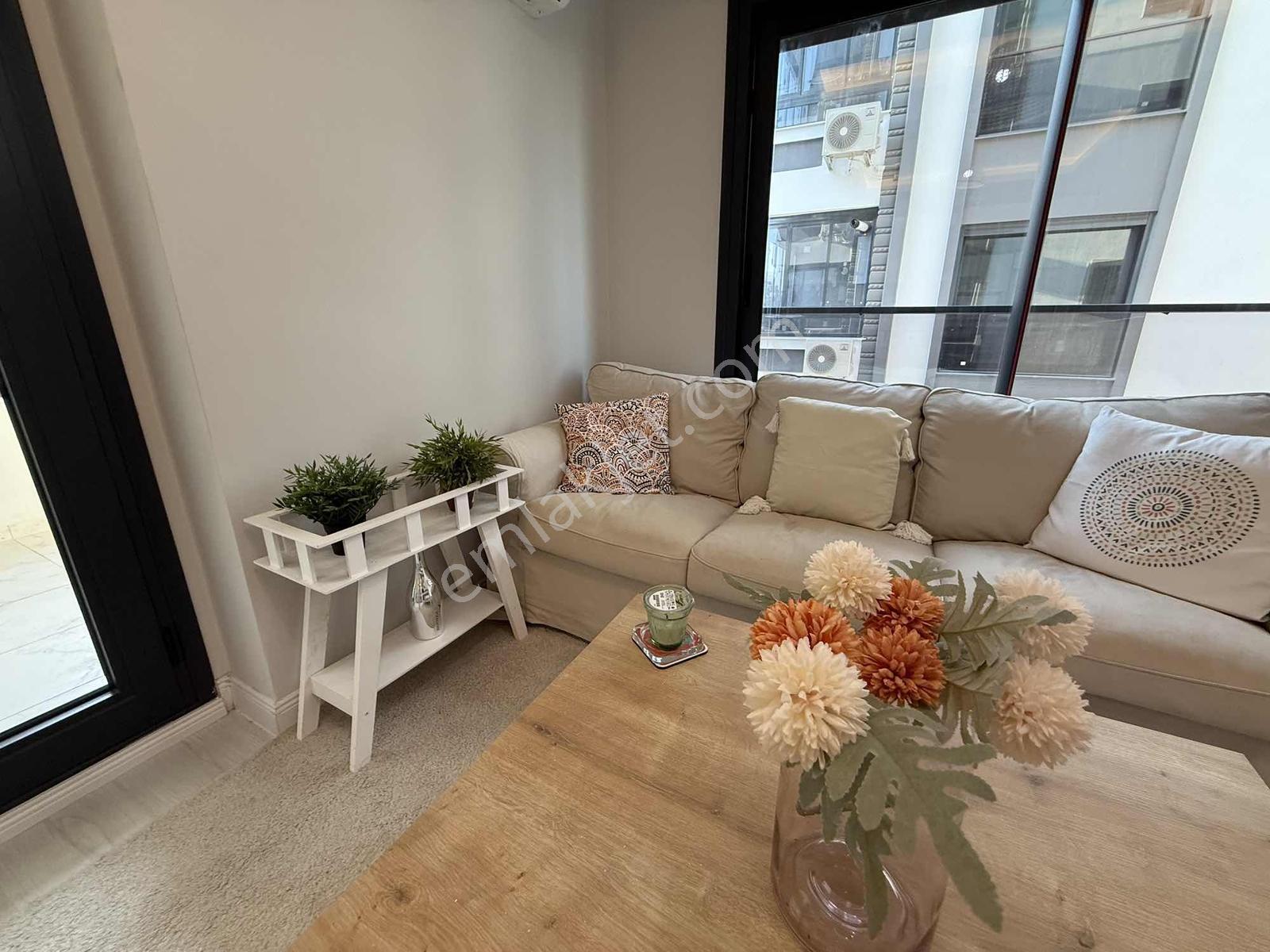 Uygan'dan Torbalı Mah. 1+1 60m² Full Eşyalı İzban Dibi Daire - Görsel 27