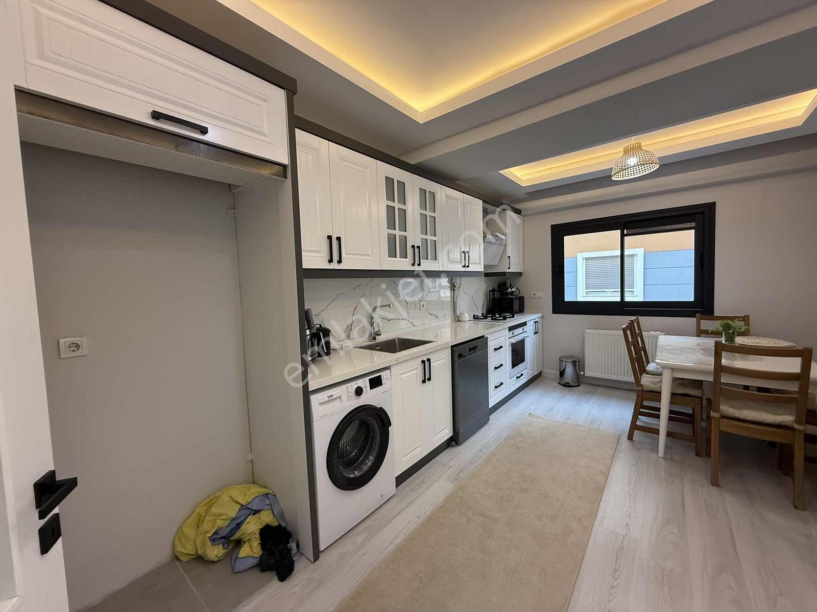 Uygan'dan Torbalı Mah. 1+1 60m² Full Eşyalı İzban Dibi Daire - Görsel 16