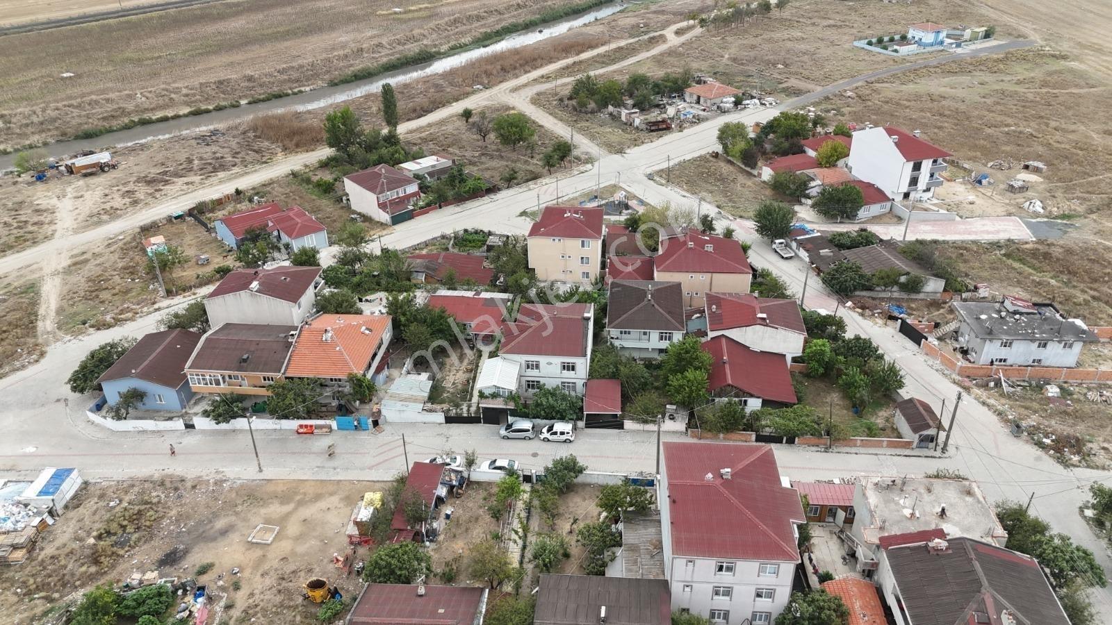 Ergene Sağlık Mahallesi 412m2 Spor Tesislerinin Yanı Arsa - Görsel 5
