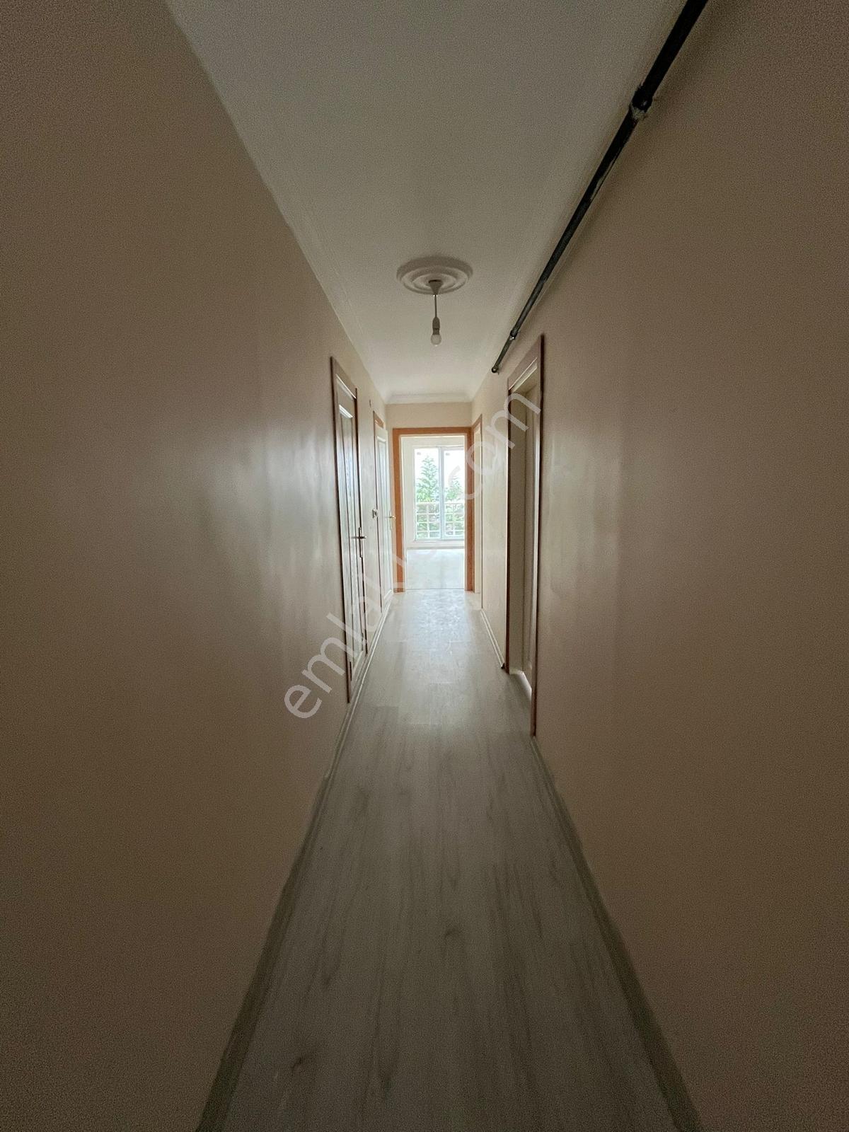 Ergene Cumhuriyet Mahallesi Satılık 2+1 Ebeveyn Banyolu Daire - Görsel 9