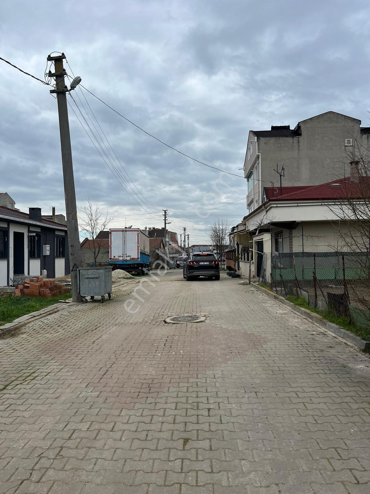 Yeşiltepe Mahallesi 250m2 Alt Yapısı Hazır Tek Tapu Arsa - Görsel 3