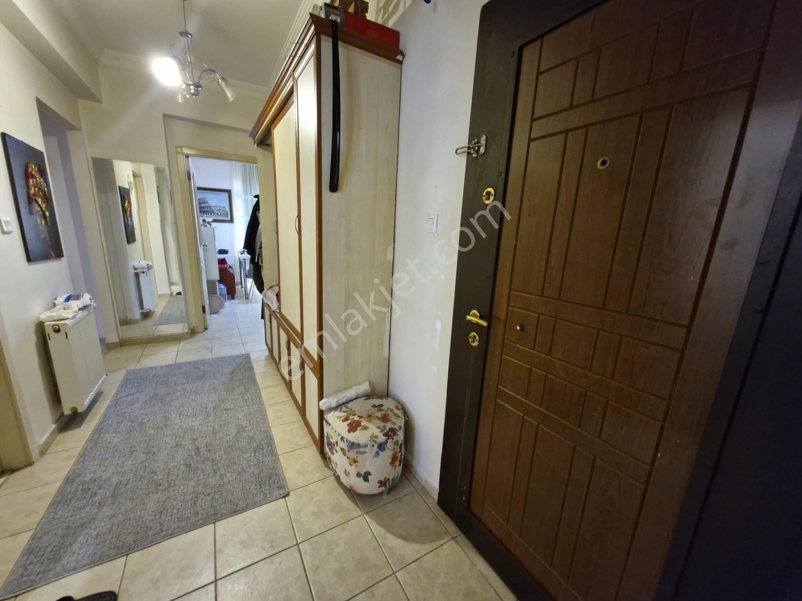 Kırkkonaklar Mahallesi 333.sokak Üzeri Satılık 3,5+1 Kupon Daire