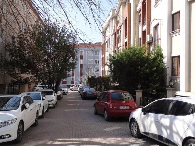 Altıntepe Kombili K.garajlı Bahçeli Satılık 1+1 Giriş Daire 65m2 - Görsel 12