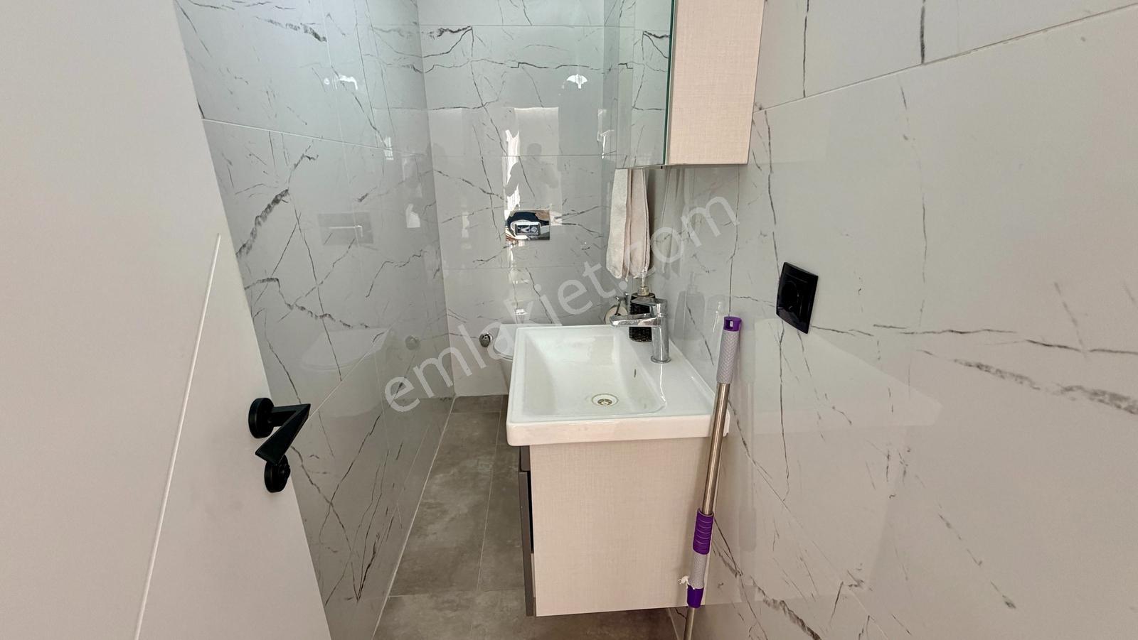 Didim Pınar Caddesinde Yeni Binada Asansörlü 3+1 Dubleks Daire - Görsel 4
