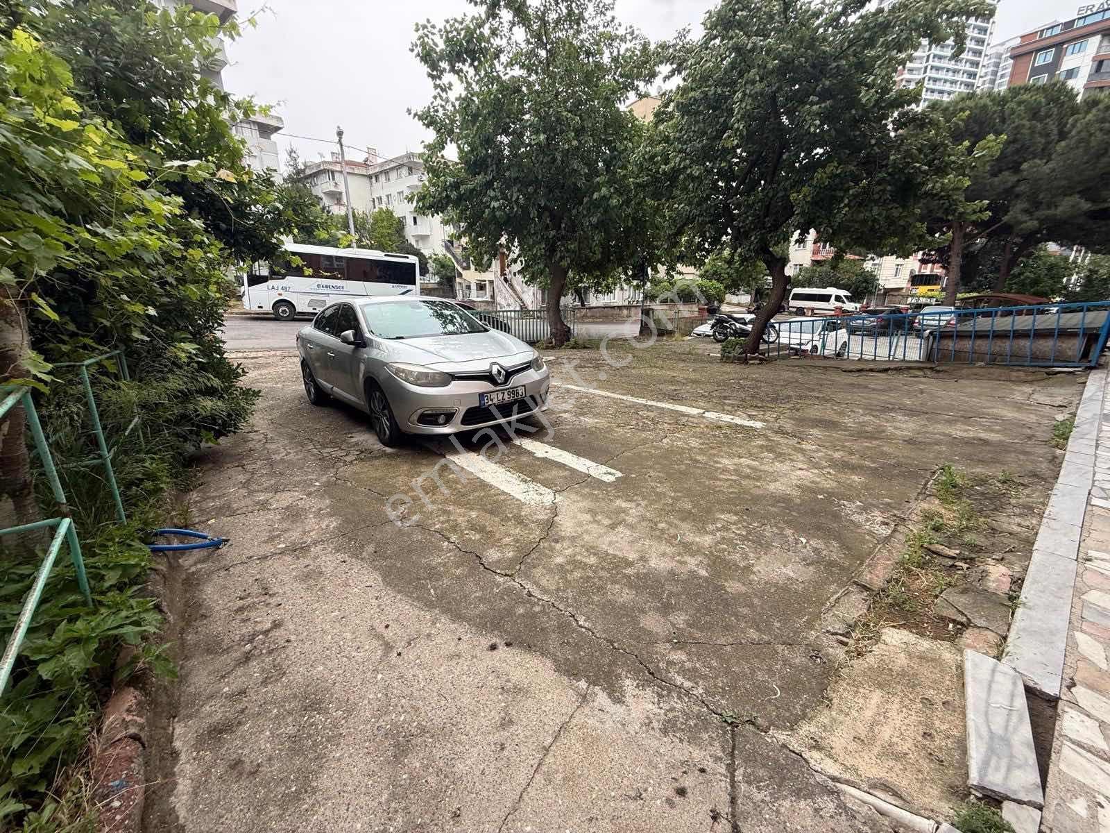 Cevizli Savaş Sokak Balkonlu Ferah Kombili 2+1 Daire - Görsel 27