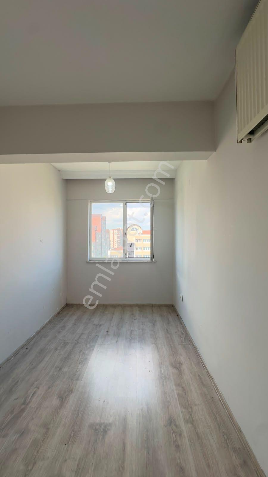 Beylikdüzü Site Metrobüse 3 Dk Ferah Geniş 1+1 Kiralık Daire - Görsel 31