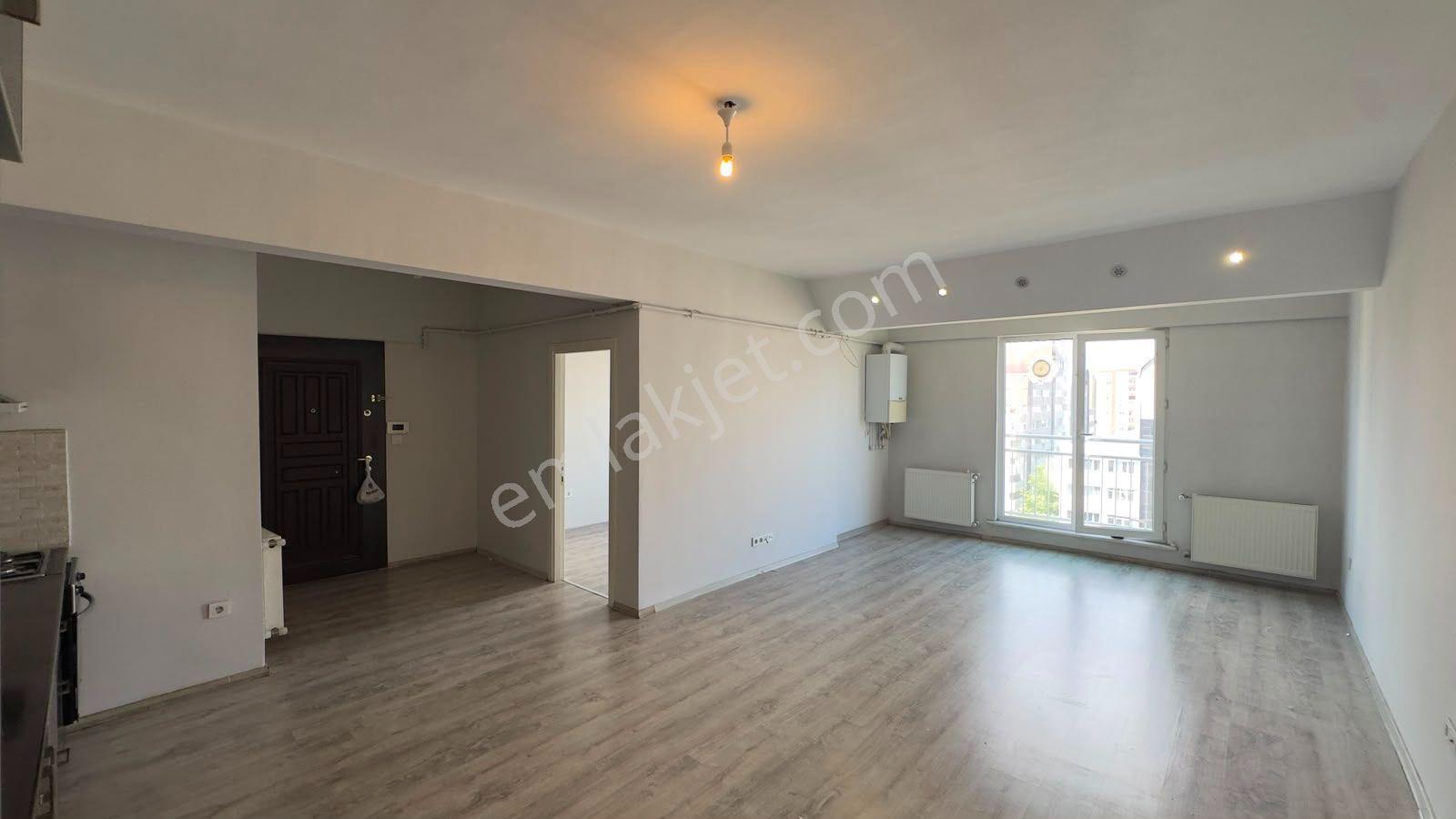 Beylikdüzü Site Metrobüse 3 Dk Ferah Geniş 1+1 Kiralık Daire - Görsel 18