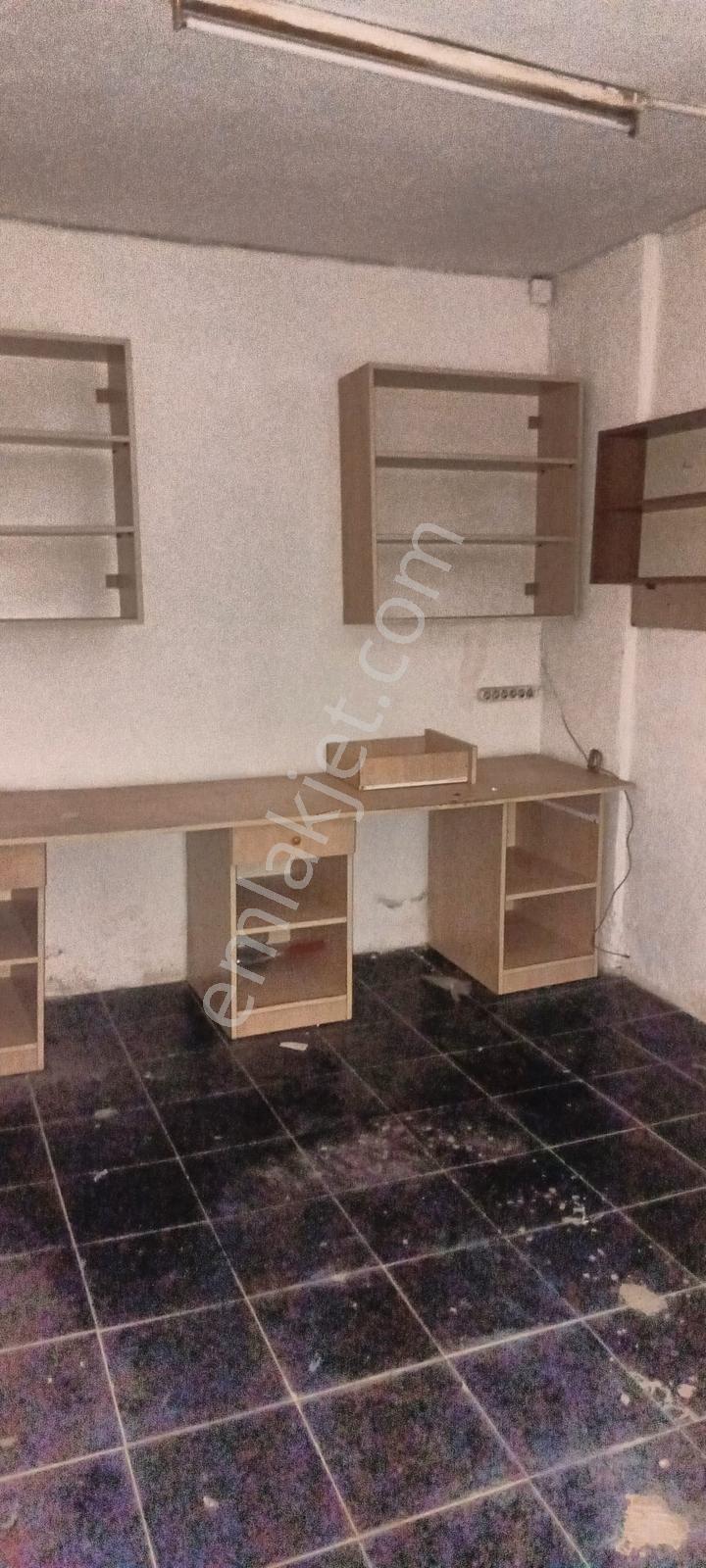 3 Ev Emlak'tan Mafesığmaz Mh. 16 M2 +16 M2 Bodrum Kiralık Dükkan - Görsel 7