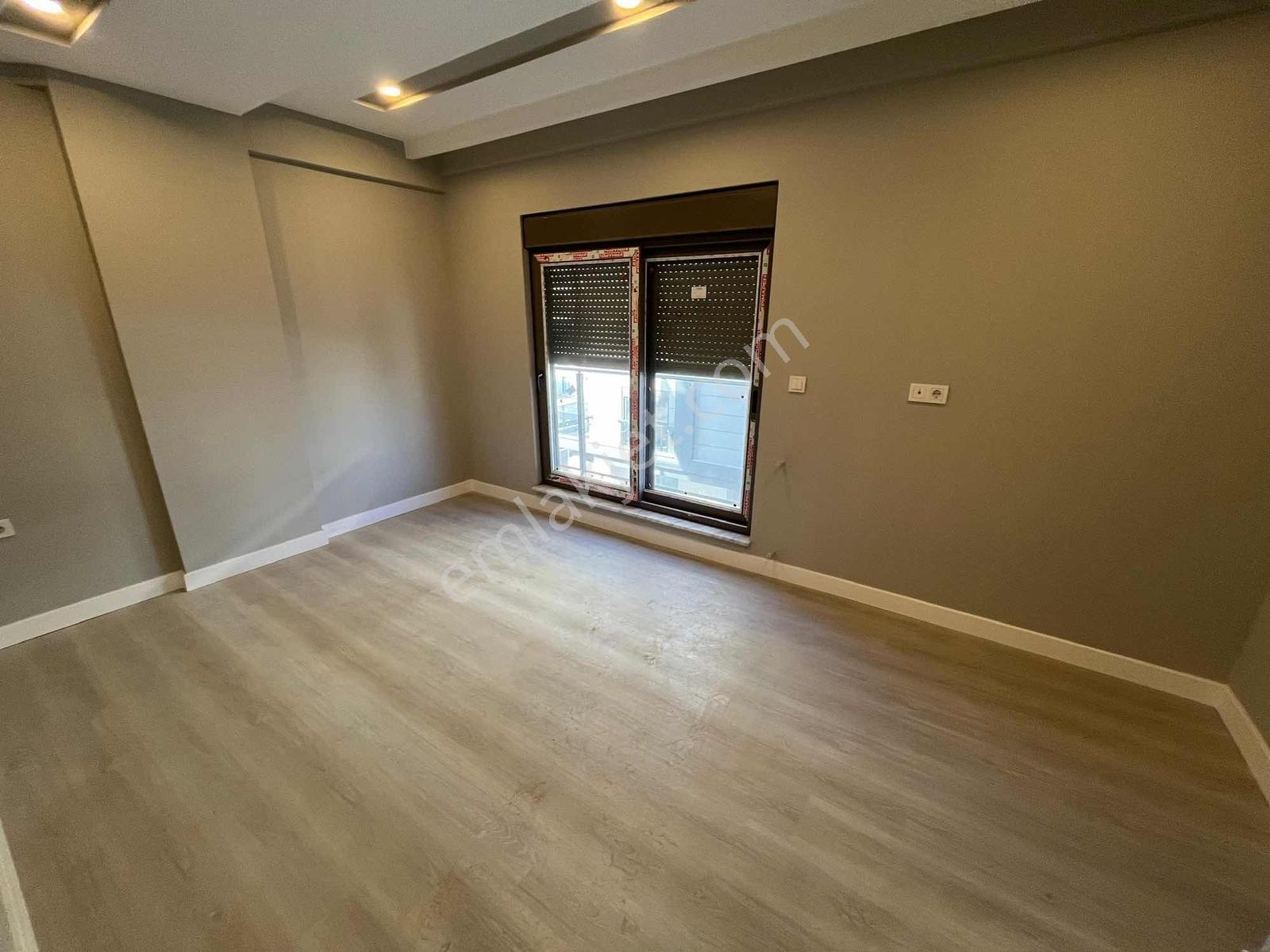 Ikeaya 1 Km | Havuzlu Site İçerisinde Sıfır İskanlı Daire - Görsel 11