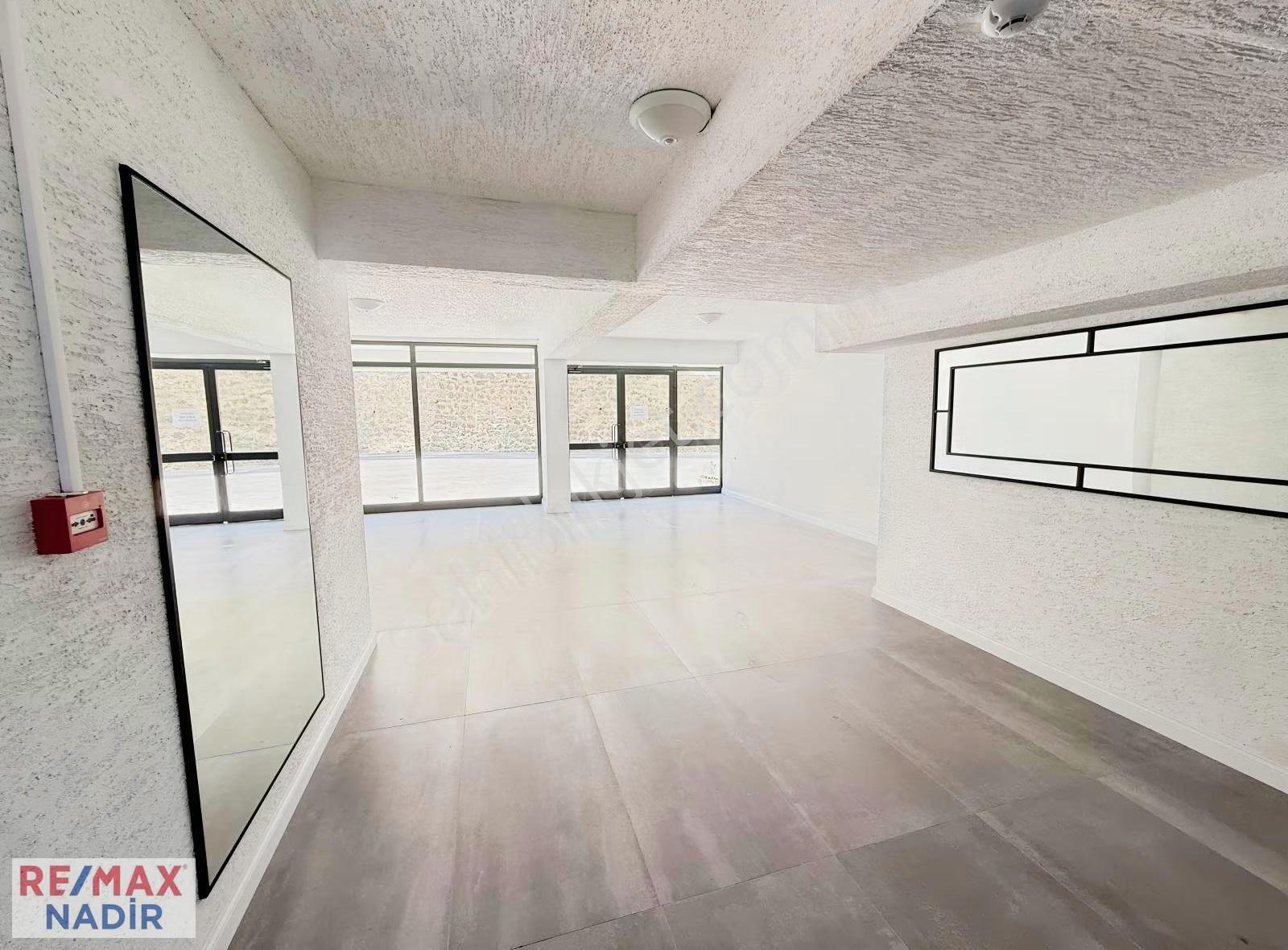 Kiralık | Full Eşyalı 1+1 Daire | Canevler Sitesi | Gedikkaya - Görsel 3
