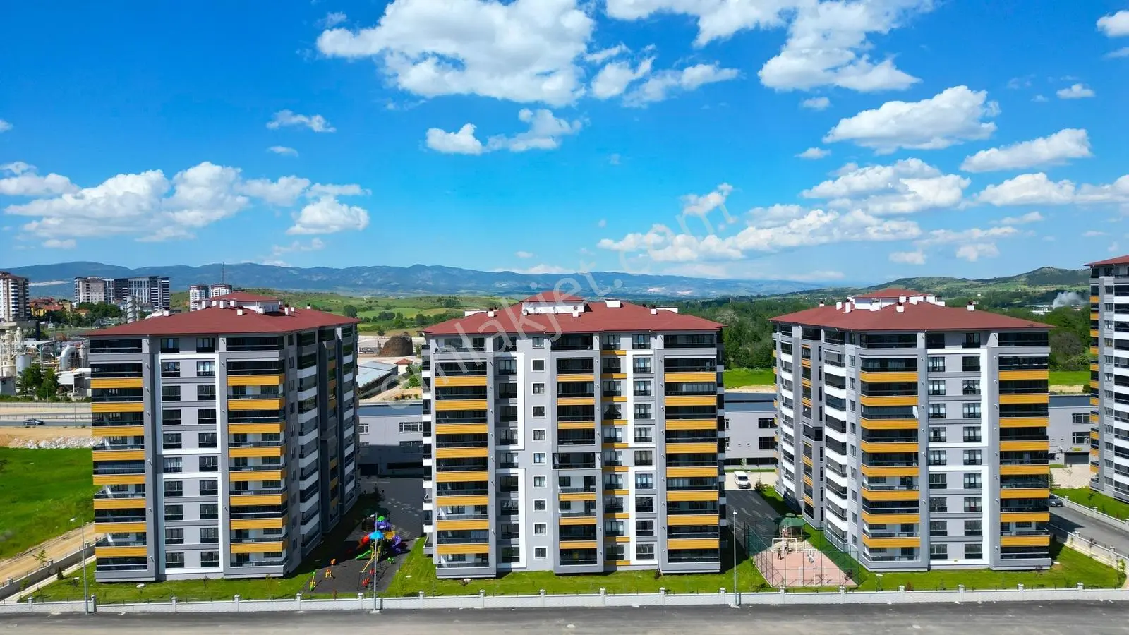 -garanti Emlak'tan, Çocuklu Ailelere Özel, Parka Cepheli 3+1 Lüx - Görsel 3