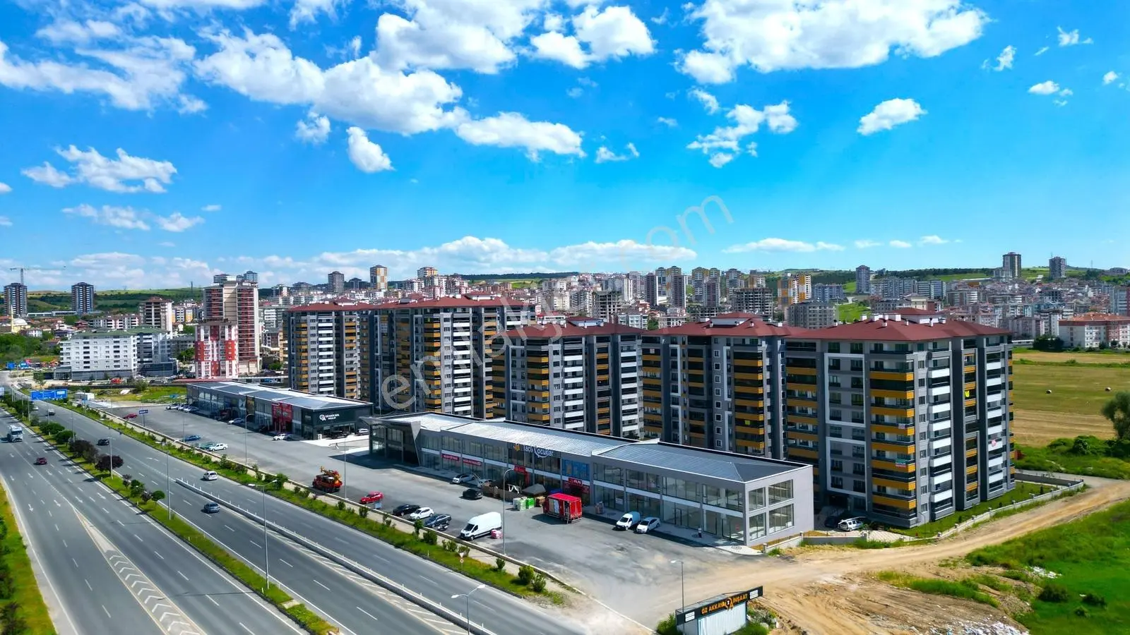 -garanti Emlak'tan, Çocuklu Ailelere Özel, Parka Cepheli 3+1 Lüx - Görsel 11