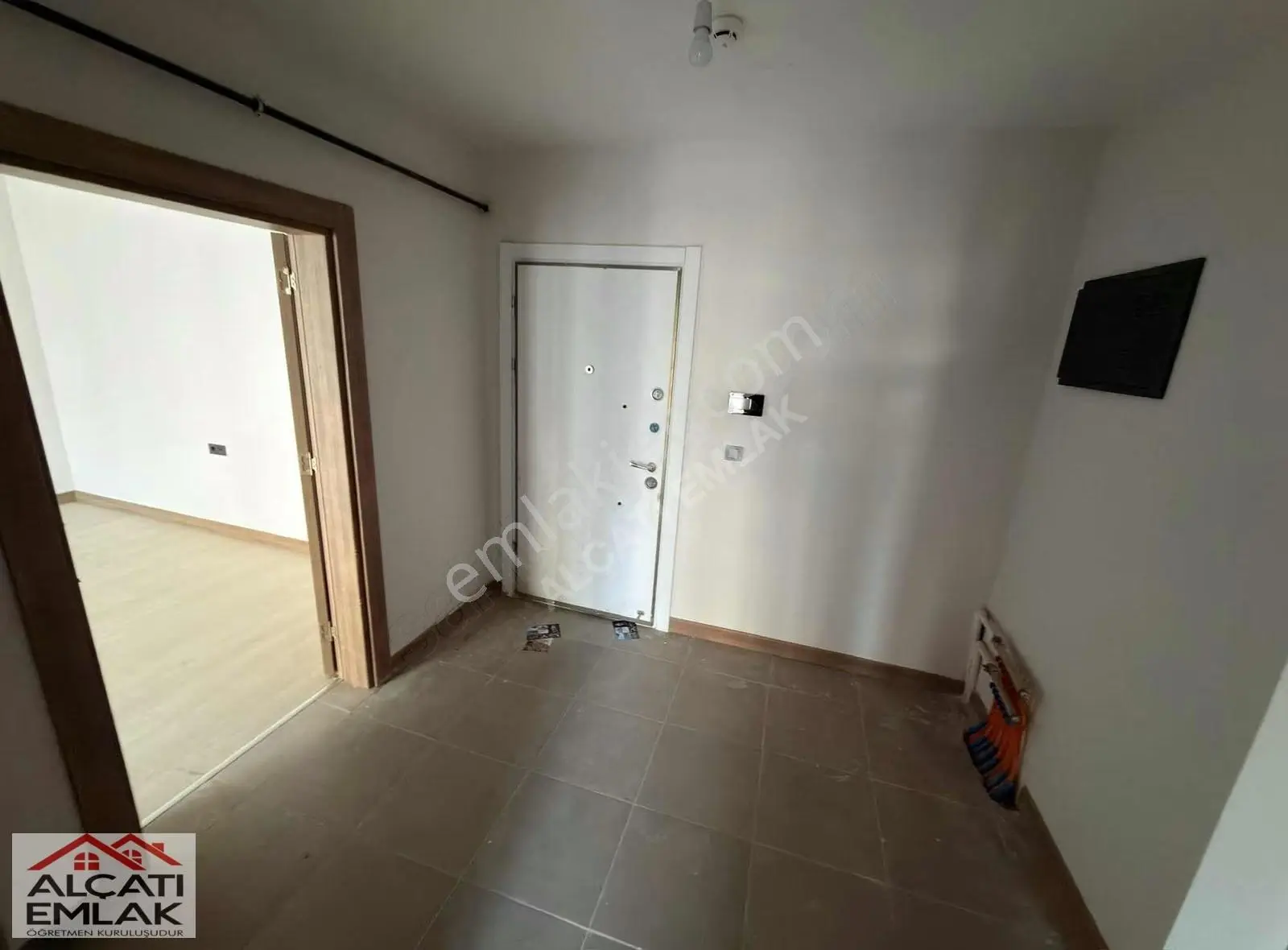 Kayaşehirde Satılık 2+1 Sıfır Daire