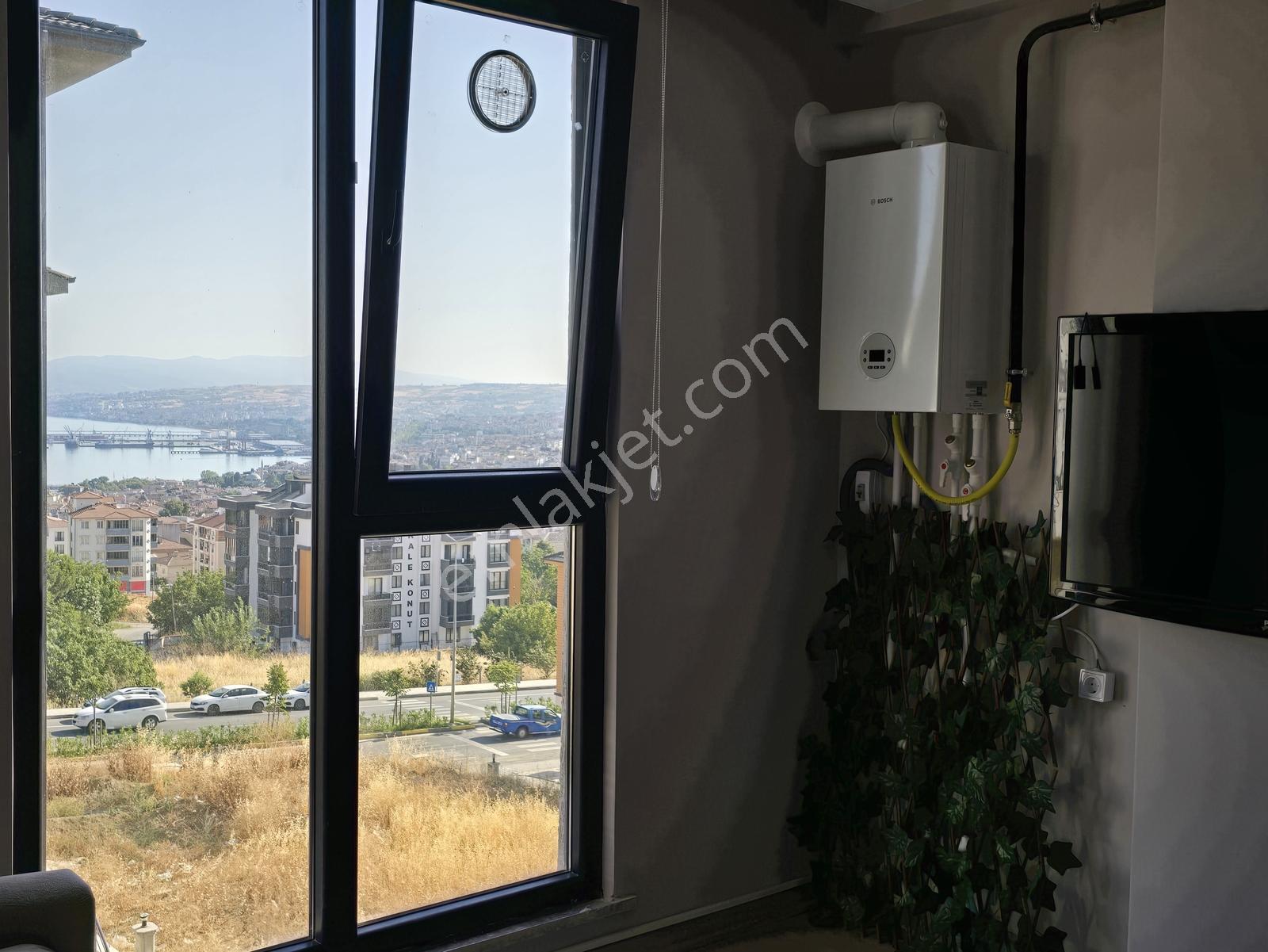 Atatürk Mahallesi Eşyalı Ara Kat Kiralık 1+1 Daire - Görsel 27