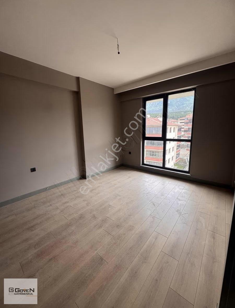 Safranbolu Esentepe Mah 2+1 Ebeveyn Banyolu Sıfır Daire - Görsel 11