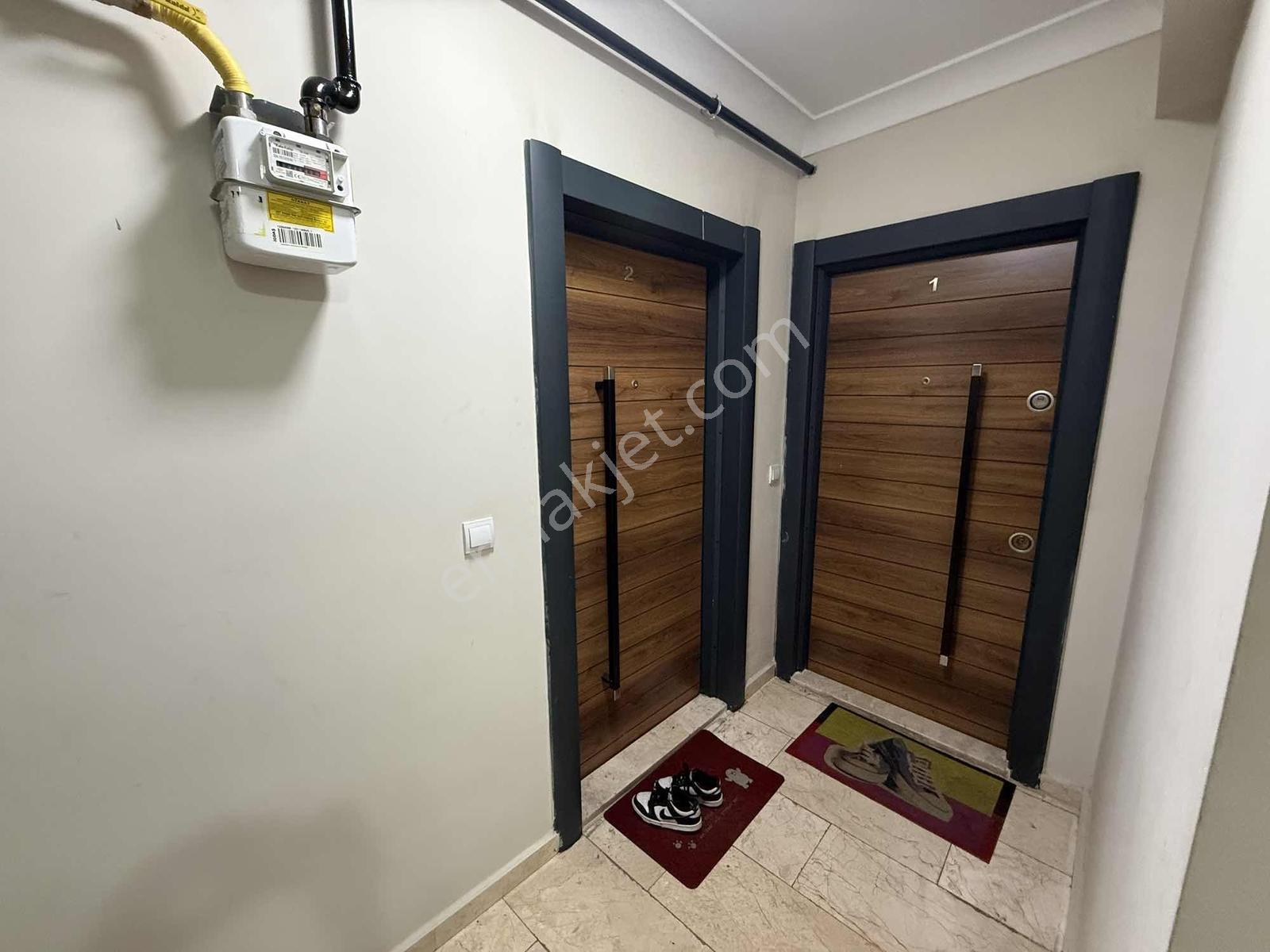 Fl Emlaktan Bulgurlu Metro Yakını 1+1 Full Eşyalı Bahçe Kat - Görsel 14