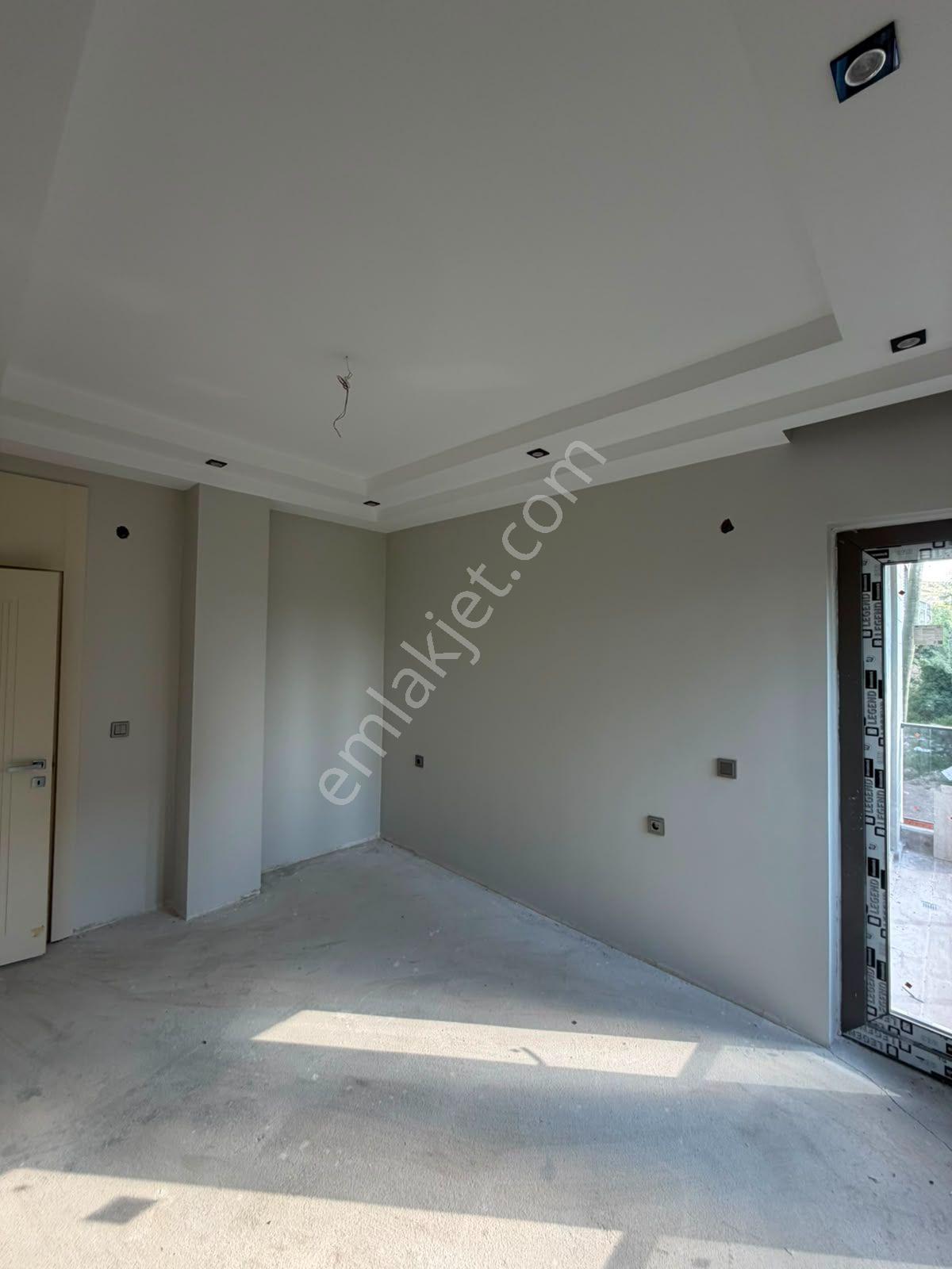 Edremit'te Satılık Ultra Lüks Deniz Manzaralı Site İçi Dublex Villa - Görsel 28