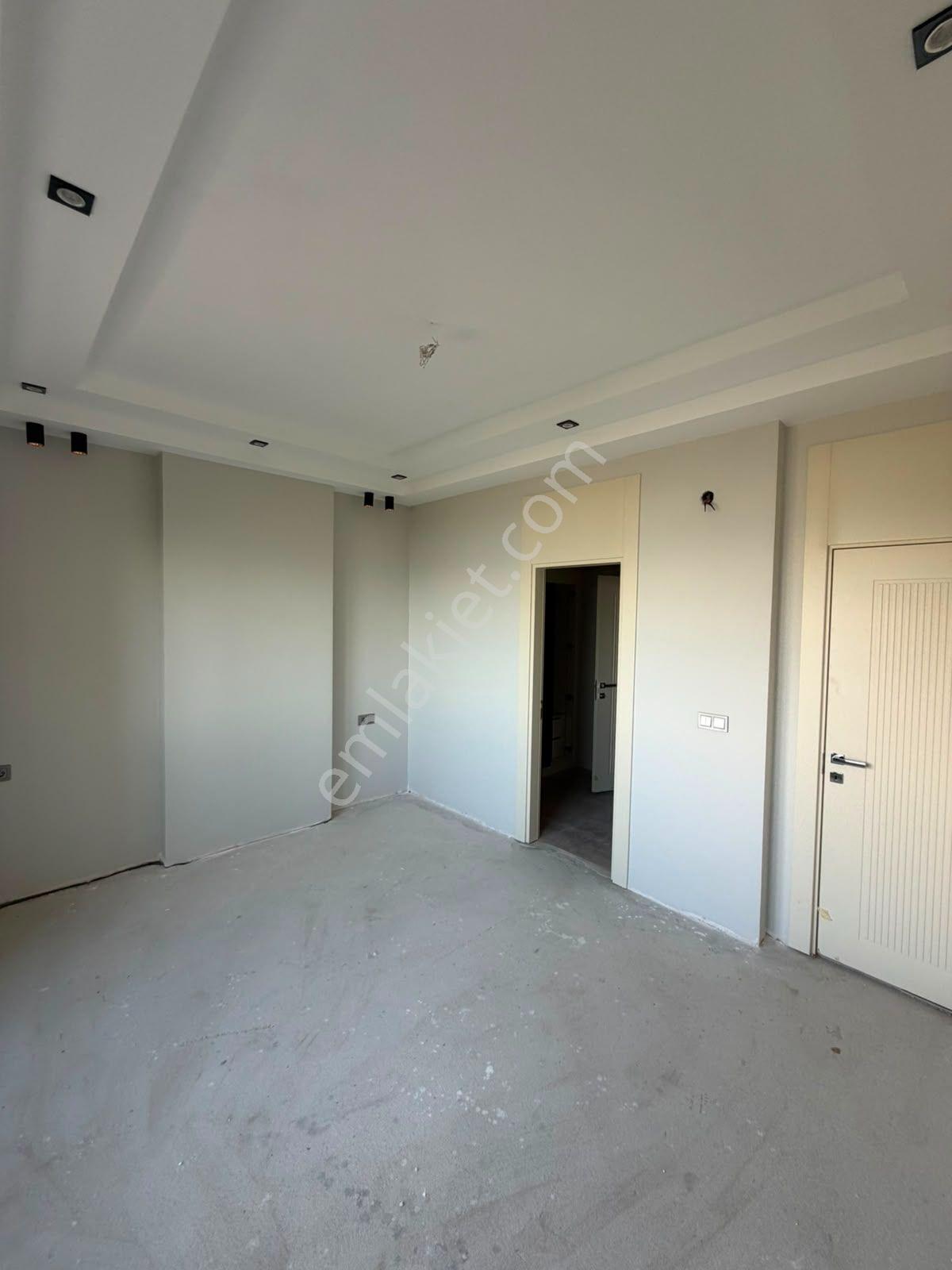 Edremit'te Satılık Ultra Lüks Deniz Manzaralı Site İçi Dublex Villa - Görsel 30