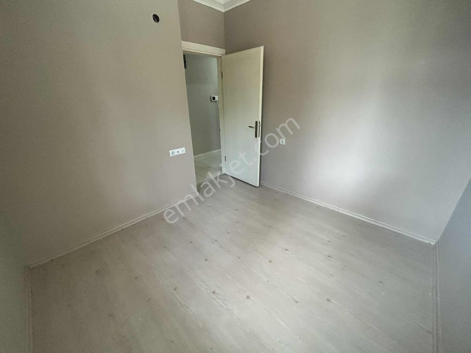 Kanal Mah Kiralık 2+1 Ayrı Mutfak Ayrı Wc Y.giriş Tramvay Yakını - Görsel 3