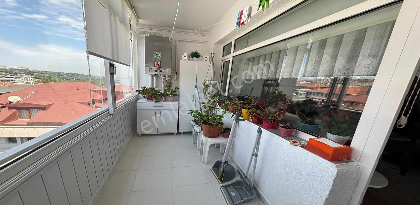 Avcılar Gümüşpalada Asansörlü Ve Bakımlı Binanın Şirin Dairesi - Görsel 4