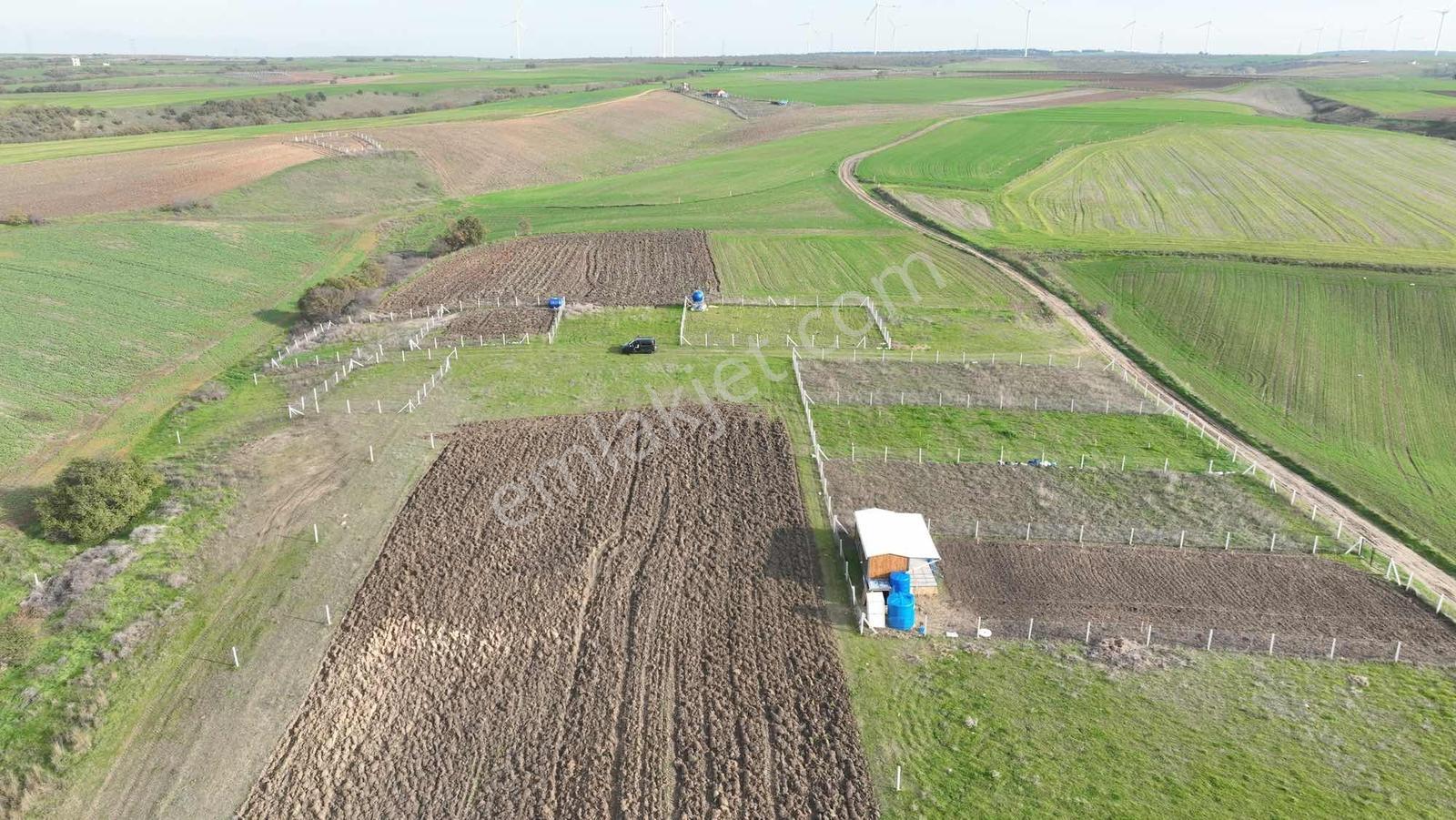 Silivri Değirmenköyde Satılık 307m2 Etrafı Çevrili. - Görsel 4