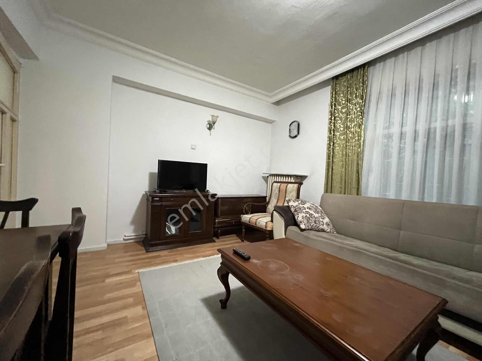 Cumhuriyet Gayrimenkulden 2+1 Full Eşyalı Kiralık Daire - Görsel 2