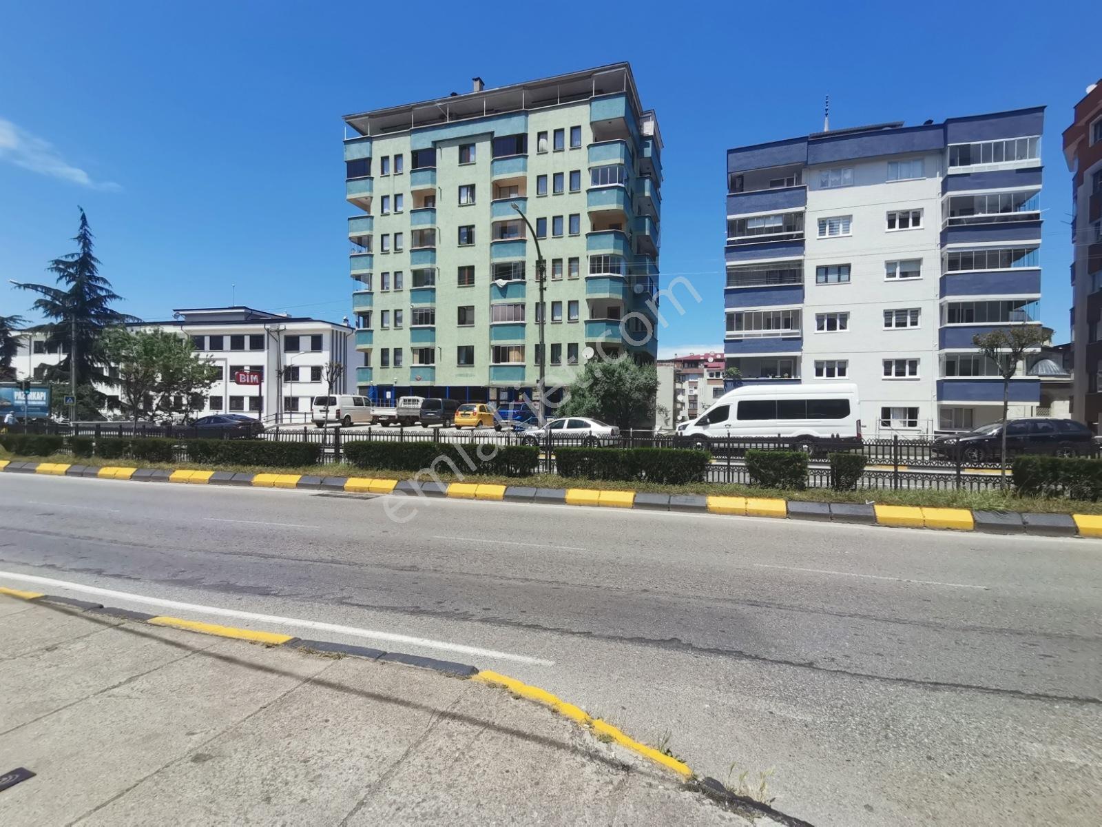 Tanjant Yolu Cadde Üzerinde Kiralık Dükkan 60 Metrekare - Görsel 28
