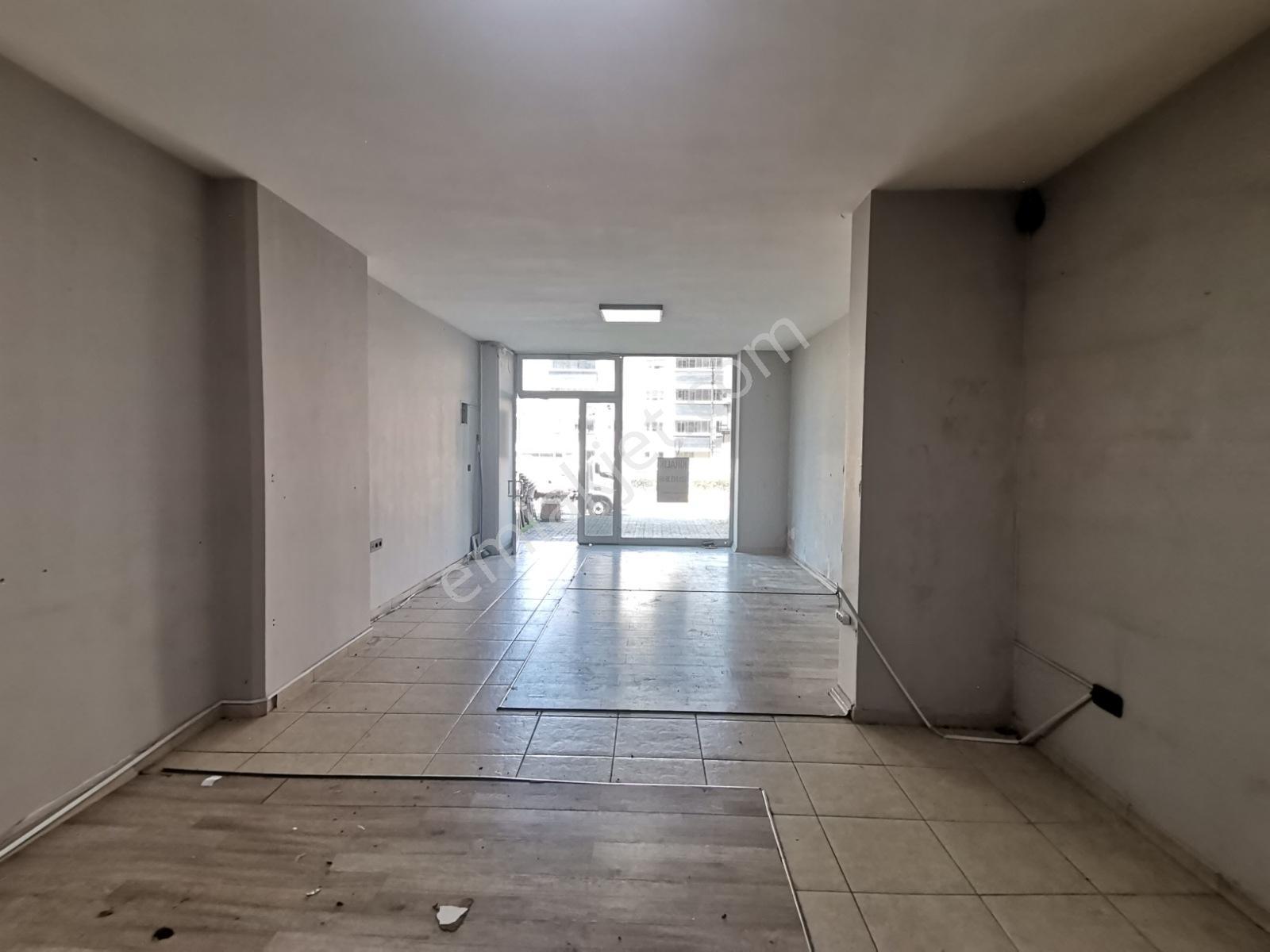 Tanjant Yolu Cadde Üzerinde Kiralık Dükkan 60 Metrekare - Görsel 25