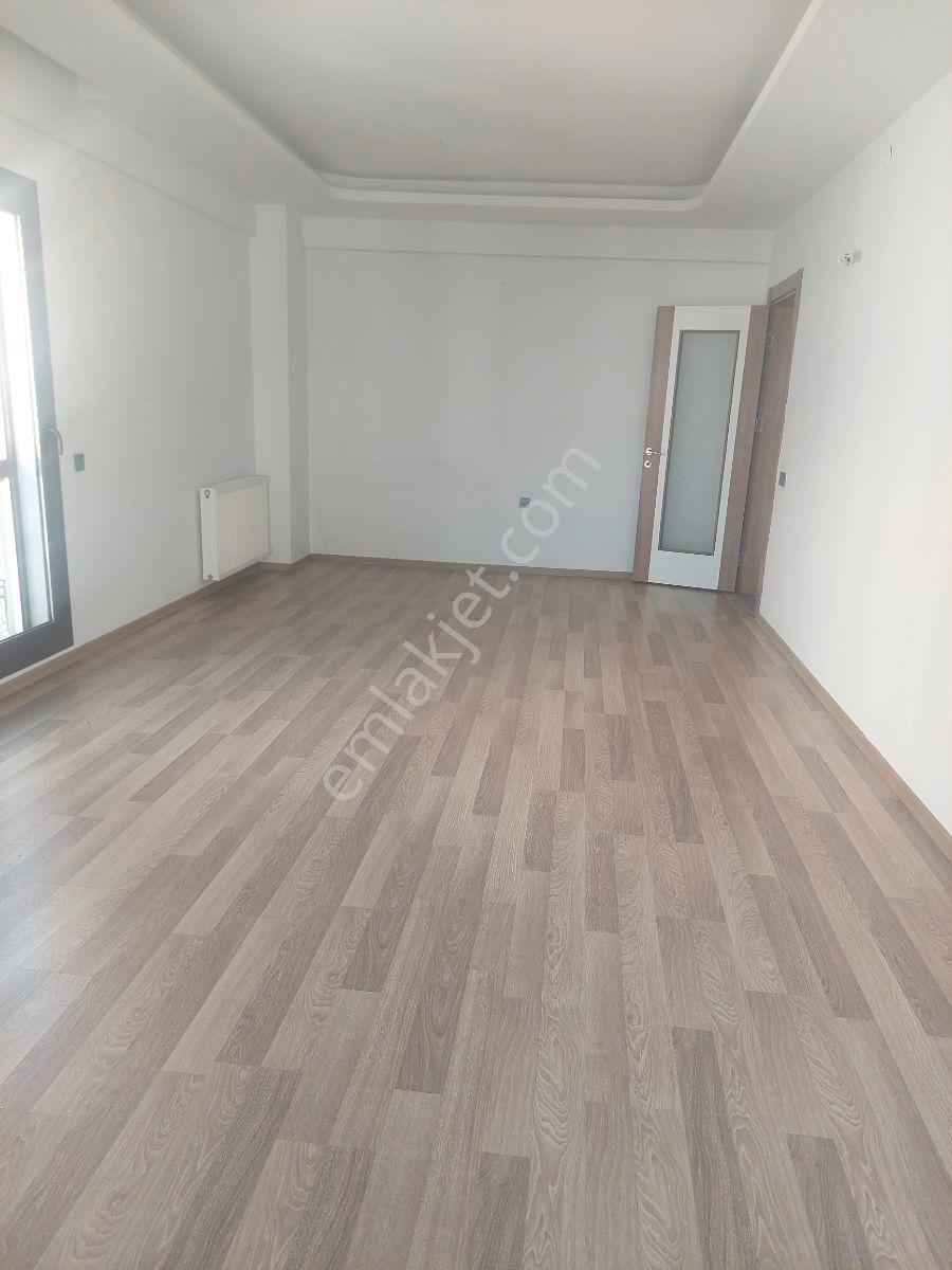 Gazi Mah De Yeni Binada Asansörlü Kiralık Daire - Görsel 11