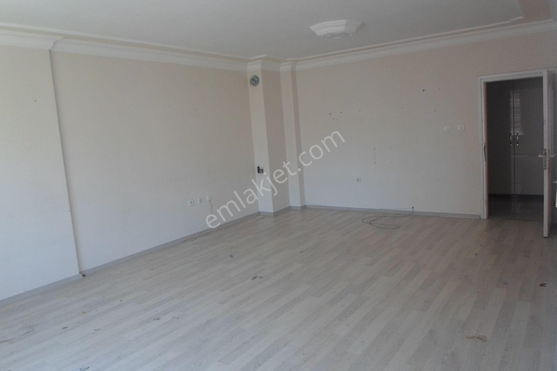 Aylık Mezitli Mükemmel Lokasyon Geniş 3+1 Kiralık Daire.... - Görsel 8