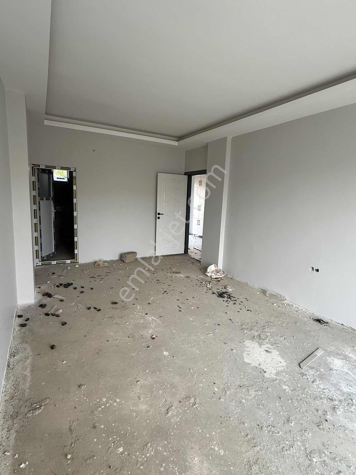 Batman Kılıç Köyünde Satılık 1300 M2 Arsa İçinde Triplex Villa - Görsel 12