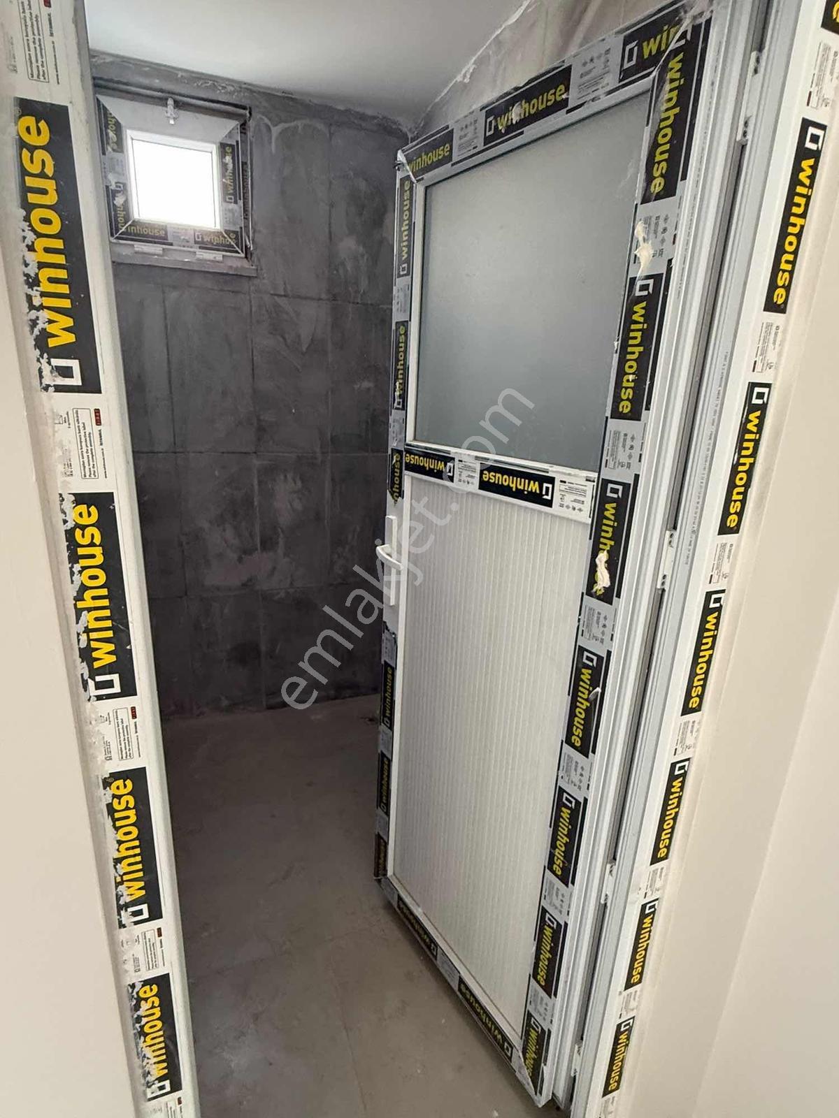 Batman Kılıç Köyünde Satılık 1300 M2 Arsa İçinde Triplex Villa - Görsel 3