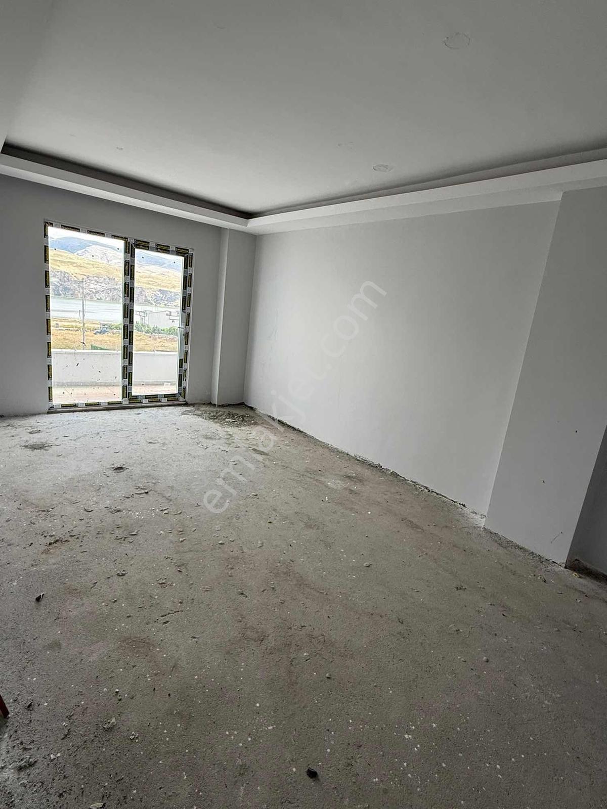 Batman Kılıç Köyünde Satılık 1300 M2 Arsa İçinde Triplex Villa - Görsel 16