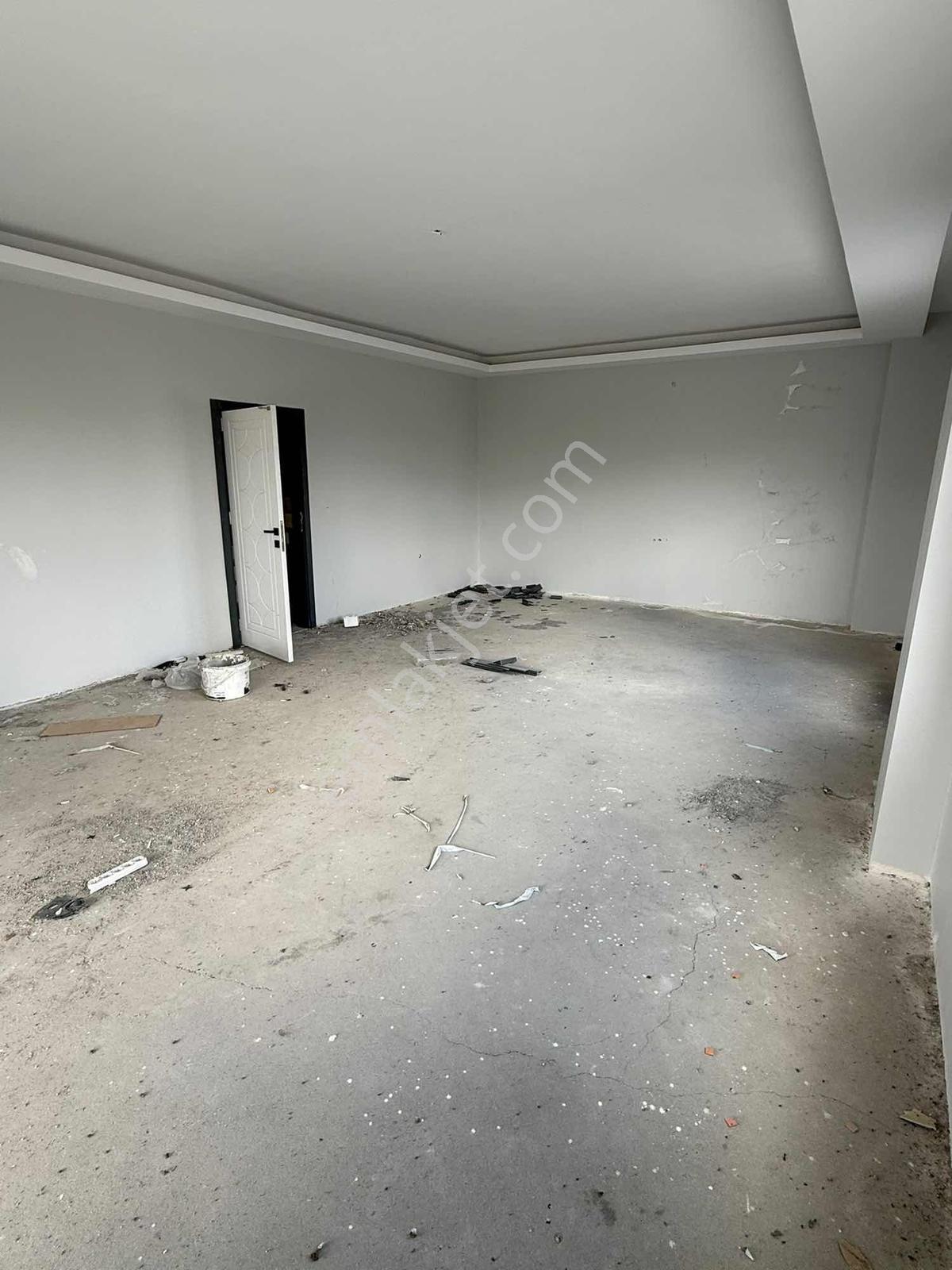 Batman Kılıç Köyünde Satılık 1300 M2 Arsa İçinde Triplex Villa - Görsel 11