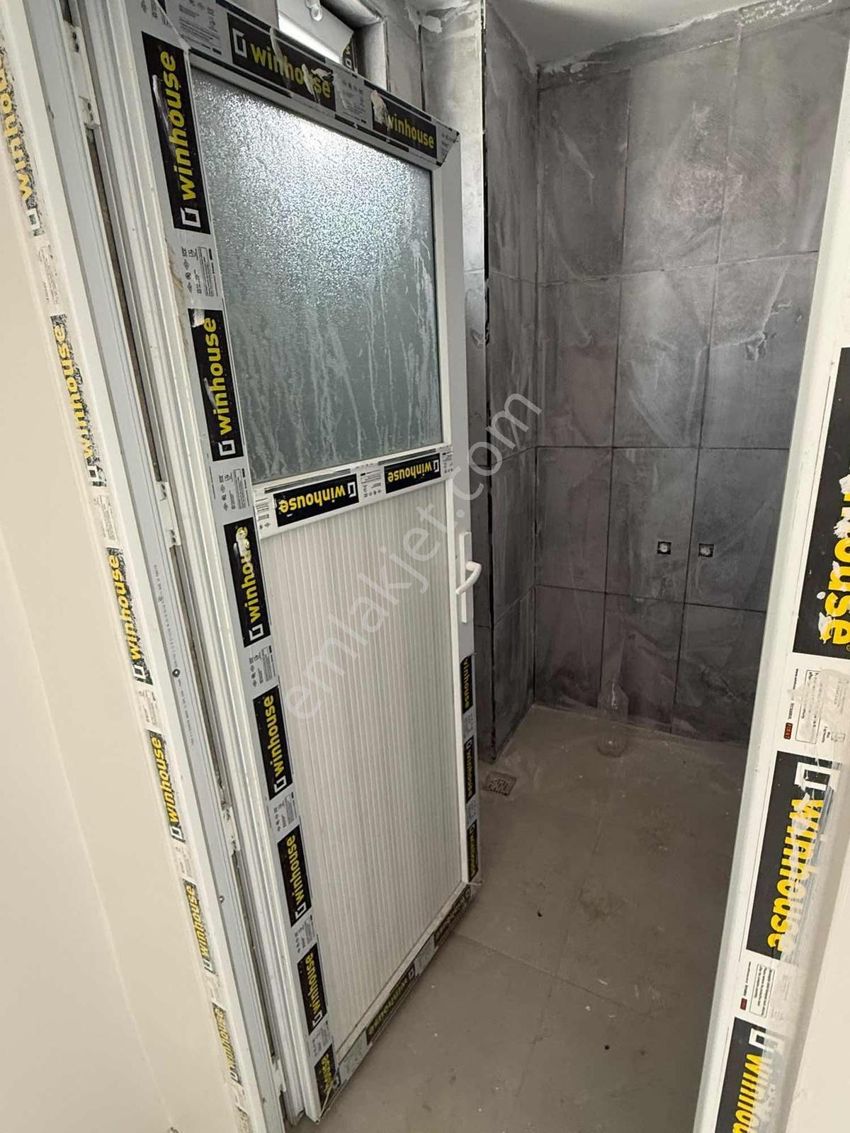 Batman Kılıç Köyünde Satılık 1300 M2 Arsa İçinde Triplex Villa - Görsel 32