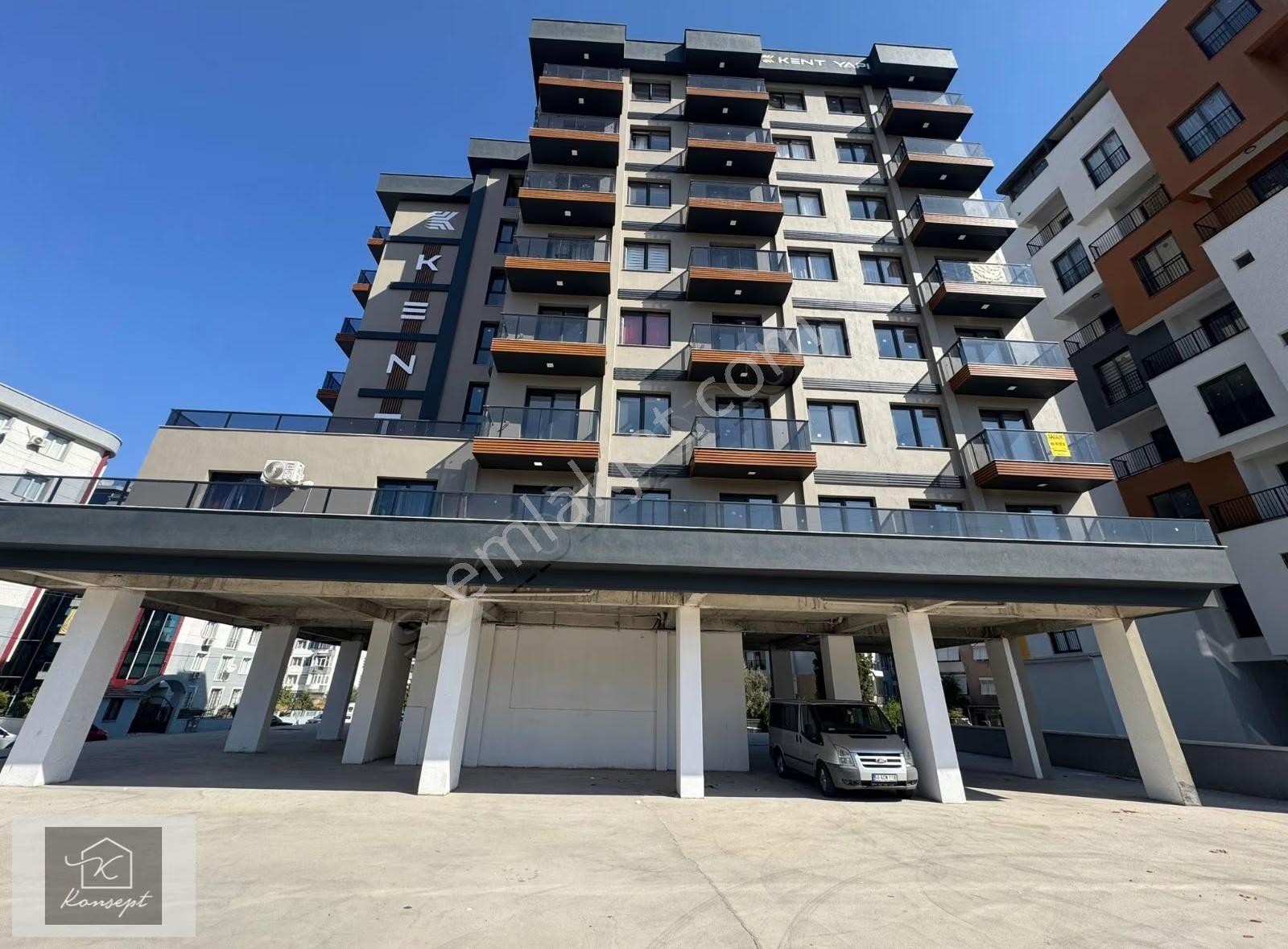 Ana Cadde Üstü Teraslı Eşyalı Arakat Hazır Kiracılı Satılık 1+1 - Görsel 22