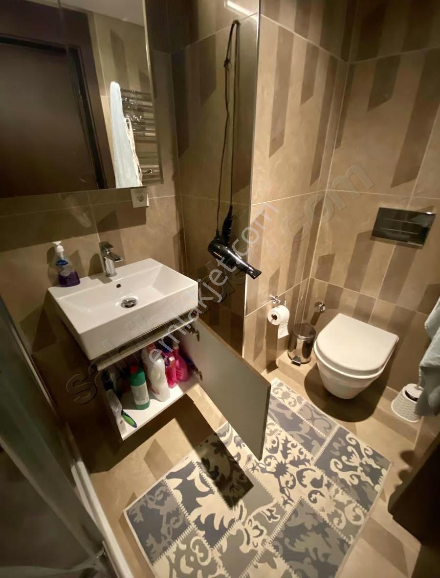Ataköy Nef 22'de Full Eşyalı Yüksek Kat 1+1 Kiralık Daire - Görsel 25