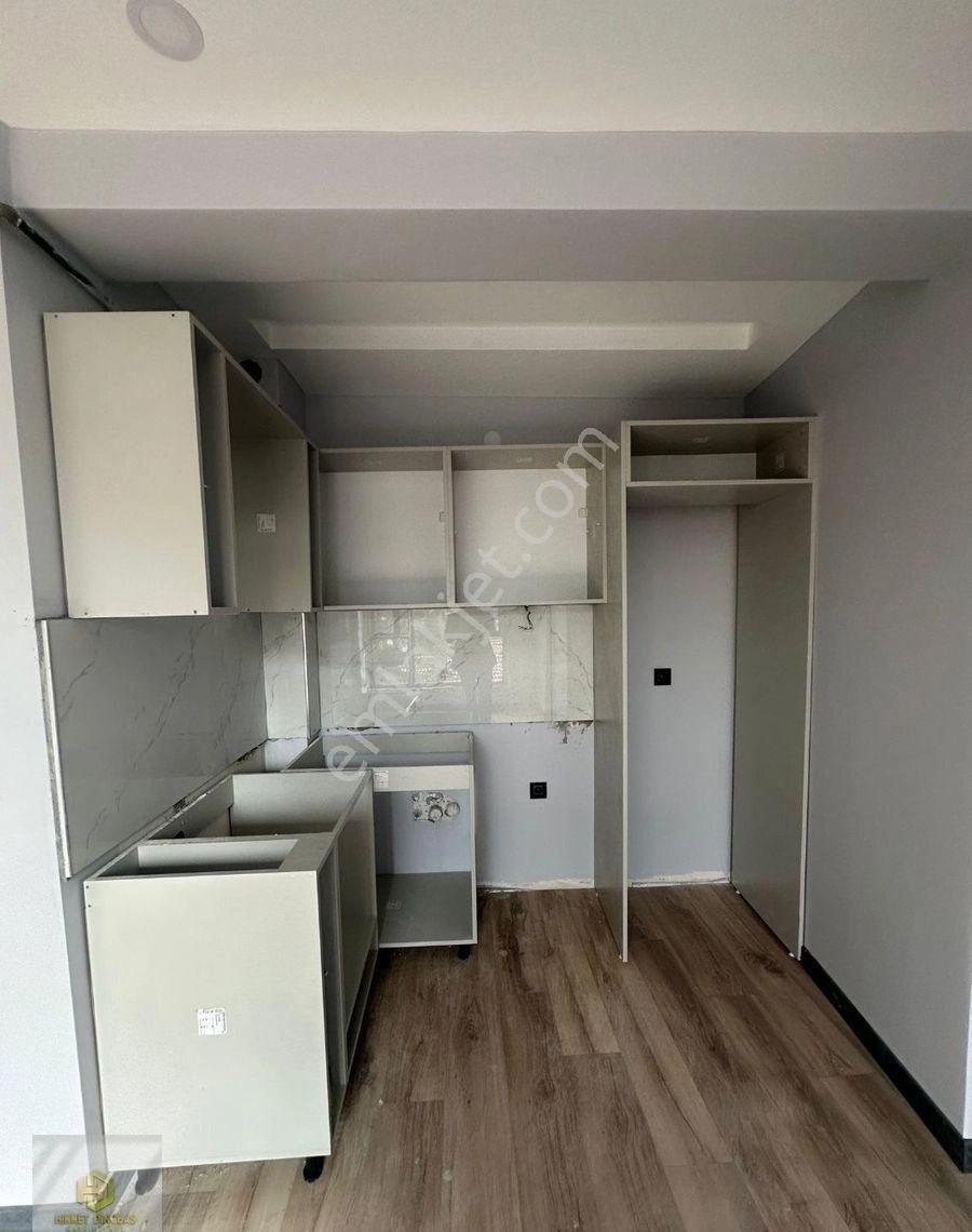Şirintepe Mahallesinde Yaylapınar Caddesi Yakını Satılık Sıfır 1+1 Daire - Görsel 2