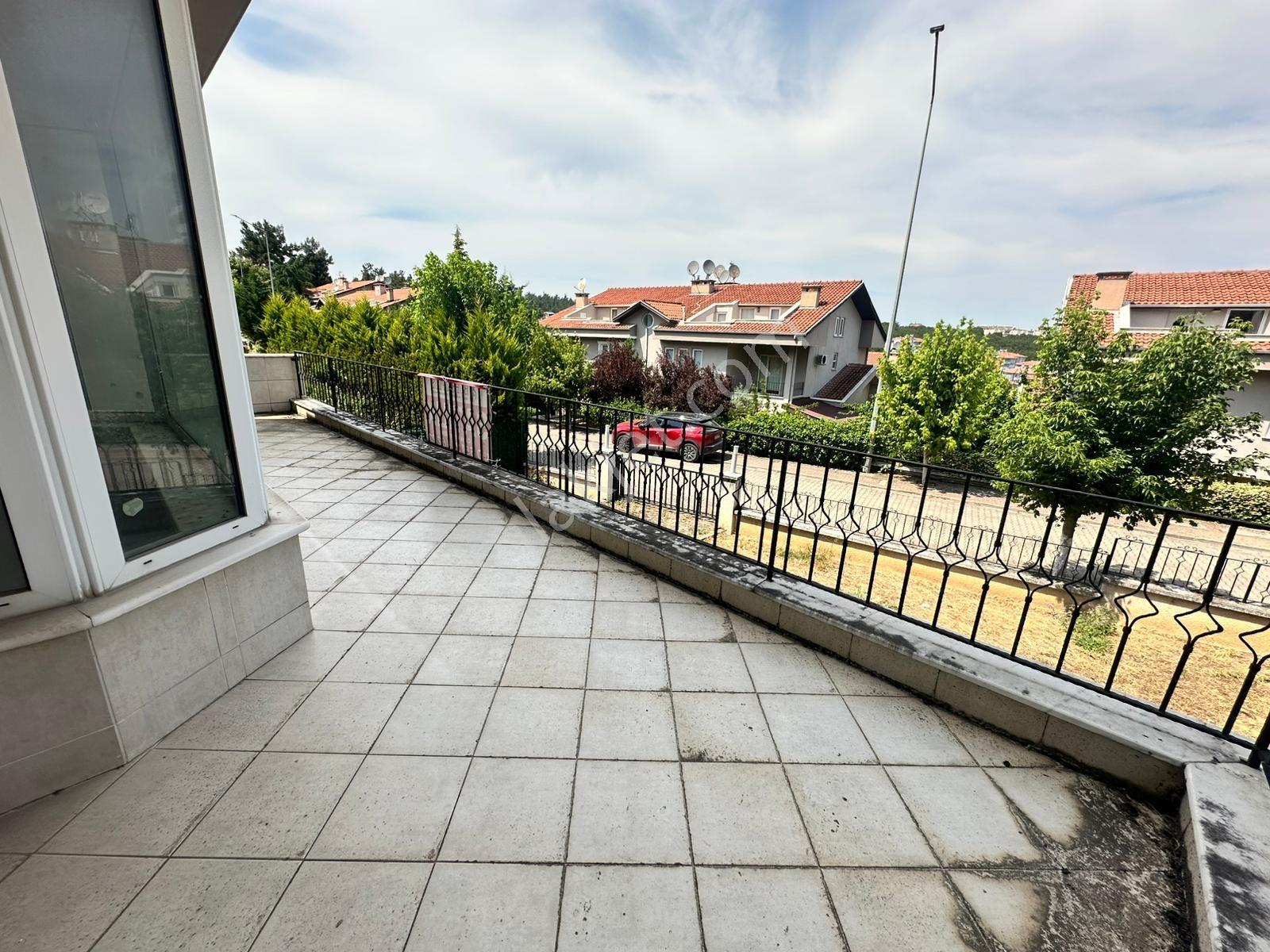 Çamlıca Gümüşkent Konaklarında Satılık 7+1 Tripleks Villa - Görsel 28
