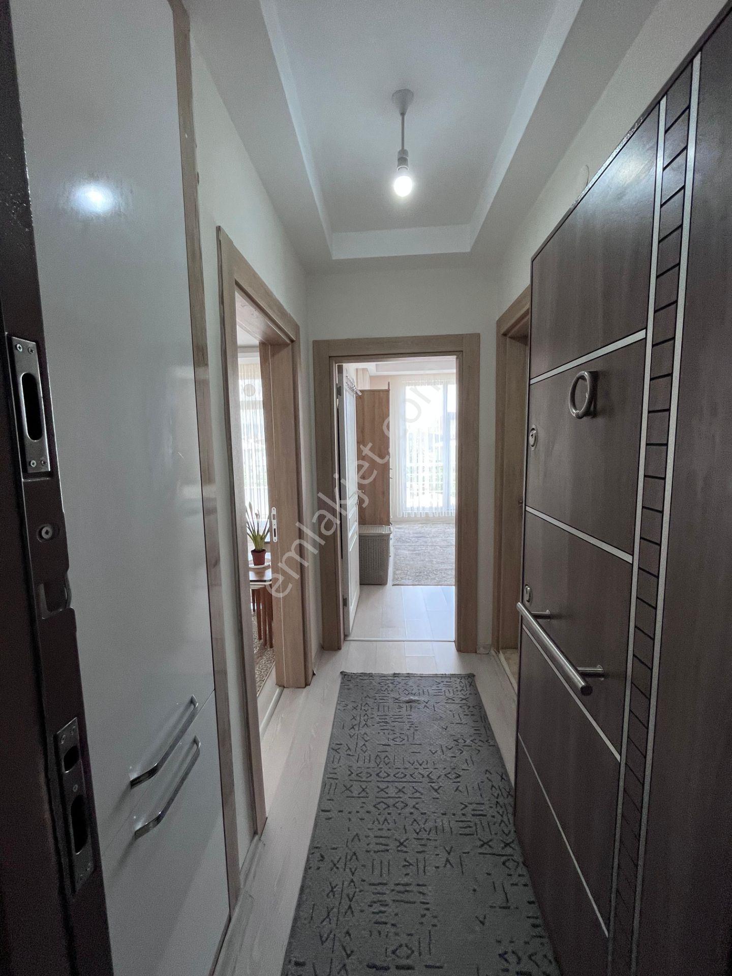 Van Avm Civarı Kiralık Eşyalı 1+1 Geniş Daire - Görsel 19