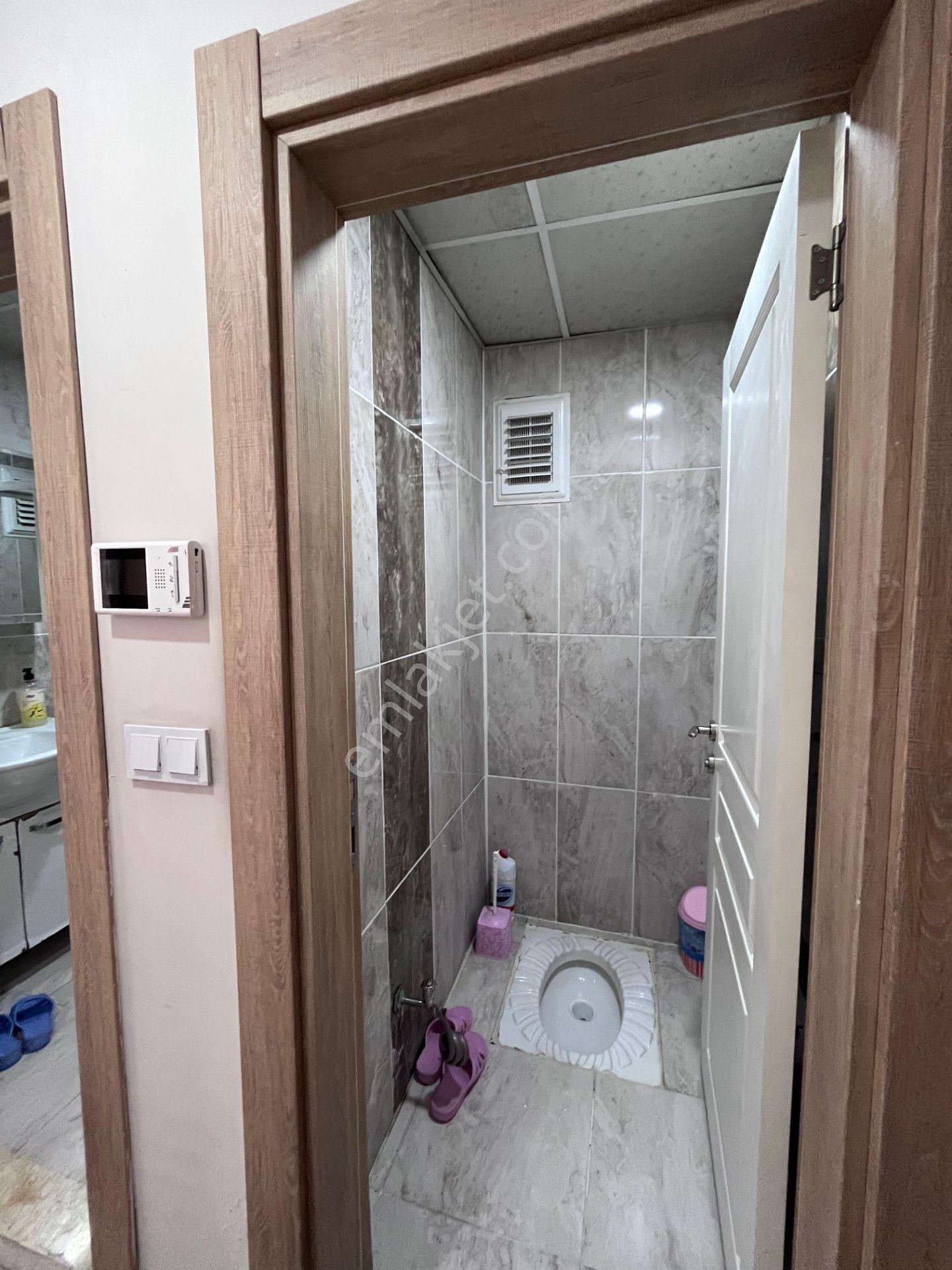 Van Avm Civarı Kiralık Eşyalı 1+1 Geniş Daire - Görsel 18