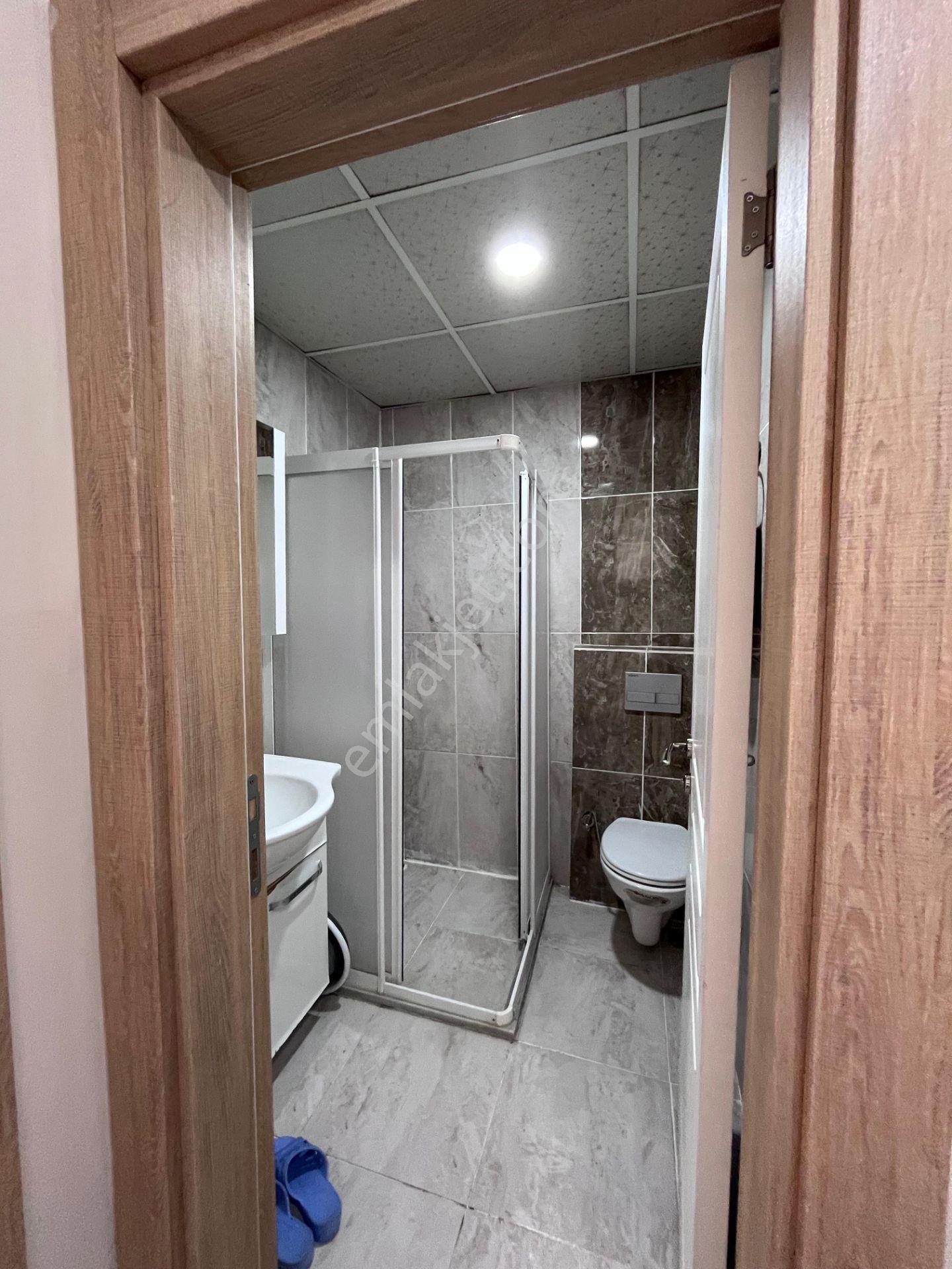 Van Avm Civarı Kiralık Eşyalı 1+1 Geniş Daire - Görsel 17