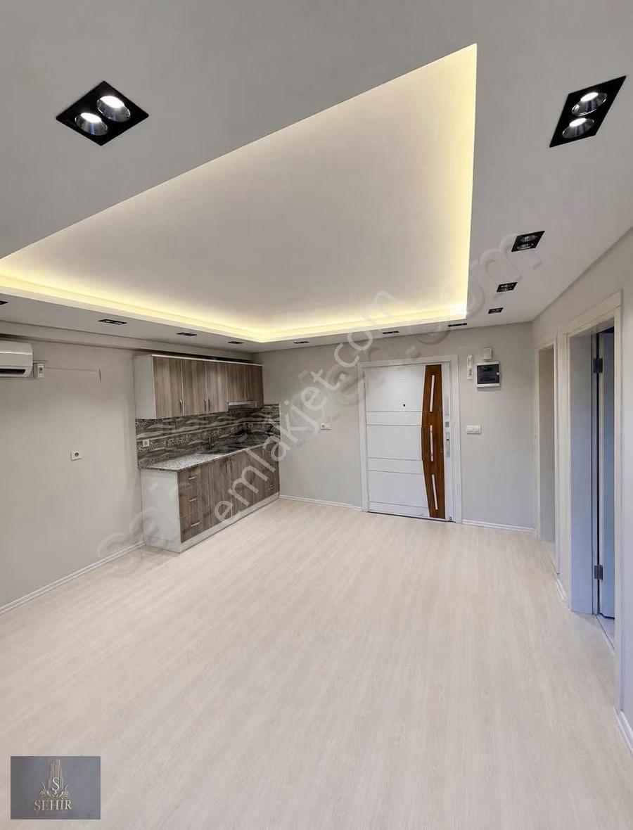 Kusursuz 1+1 Arayanlara !! Kampüs Yanı Balkonlu Ön Cephe Daire - Görsel 9