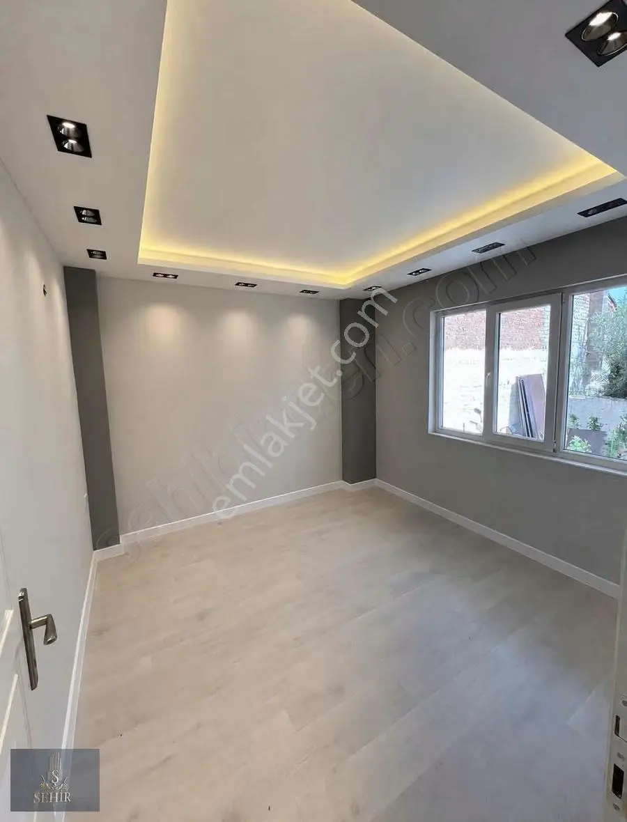 Kusursuz 1+1 Arayanlara !! Kampüs Yanı Balkonlu Ön Cephe Daire - Görsel 5